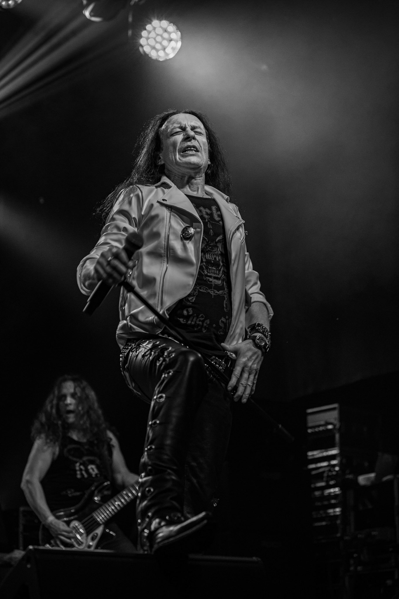 12.09.2021 - KAT i Roman Kostrzewski - koncert "Do zobaczenia w piekle" Wroclaw, Centrum Koncertowe A2.  Roman Kostrzewski – wokalJacek Nowak – perkusjaKrzysztof Pistelok – gitaraJacek Hiro – gitaraMichal Laksa – basGościnnie: Adam „Nergal” Darski (Behemoth)Piotr „Peter” Wiwczarek (Vader),Tomasz „Titus” Pukacki (Acid Drinkers)Adrian „Fred” Frelich (Dragon)Krzysztof „Fazi” Oset (ex-Kat)Piotr „Mancover” Mańkowski (Wolf Spider)Wacław „Vogg” Kiełtyka (Decapitated)Marek „Spider” Pająk (Vader)Jarek „Gronos” Gronowski (Dragon, ex-Kat)Paweł „Baitel” Pasek (Decapitated) Piotr Radecki (ex-Kat &amp; Roman Kostrzewski)fot. Andrzej kaziq Wasilkiewicz