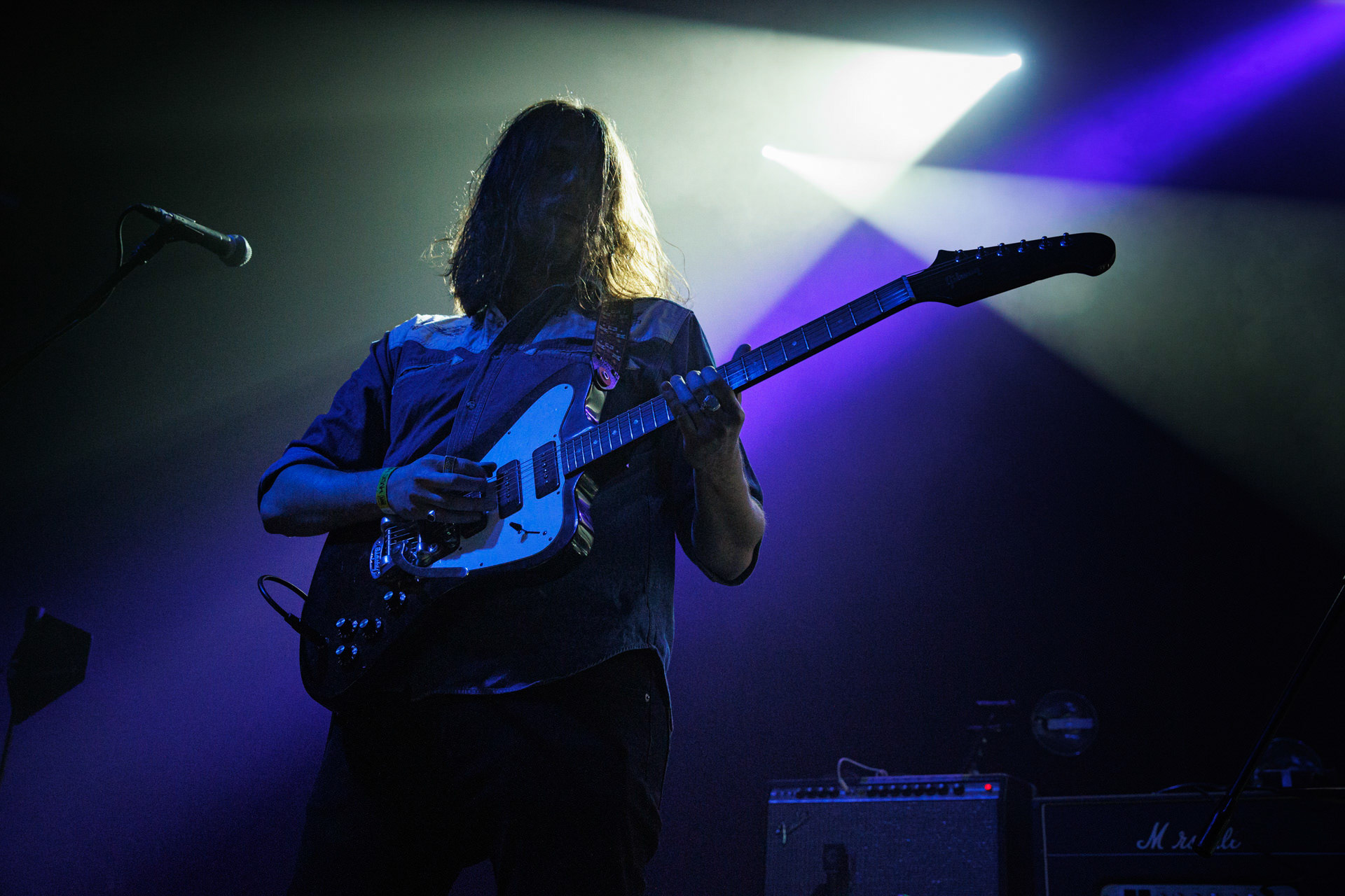 22.01.2022 - Taraban - support Me And That Man, warszawska Progresja.n/z Maciek Trojanowski - gitara,Taraban to krakowskie power-trio, bluesa, prog-rocka oraz proto-metal.fot. Andrzej kaziq Wasilkiewicz/Reporter