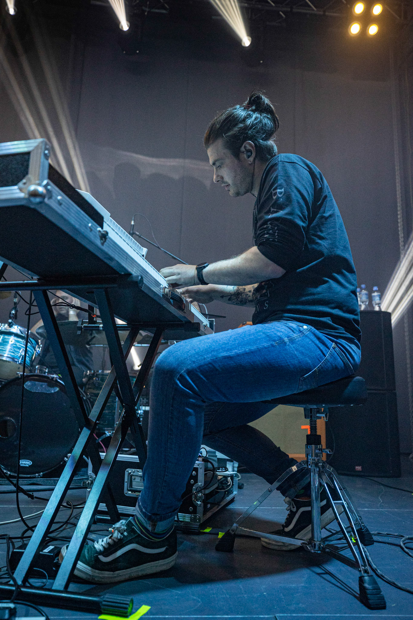 10.04.2022 God Is An Astronaut - Warszawa, klub Niebo. 20-te urodziny pierwszego,  albumu “The Beginning of the End”Napalm Records - post-rock, instrumental, space-rock. Winiary Bookings.Torsten Kinsella – wokal, gitara,Niels Kinsella – gitara basowa, gitaraJamie Dean – instrumenty klawiszowe, syntezatory, gitara,Gazz Carr – gitara,Lloyd Hanney – perkusja,fot. Andrzej Wasilkiewicz/Reporter