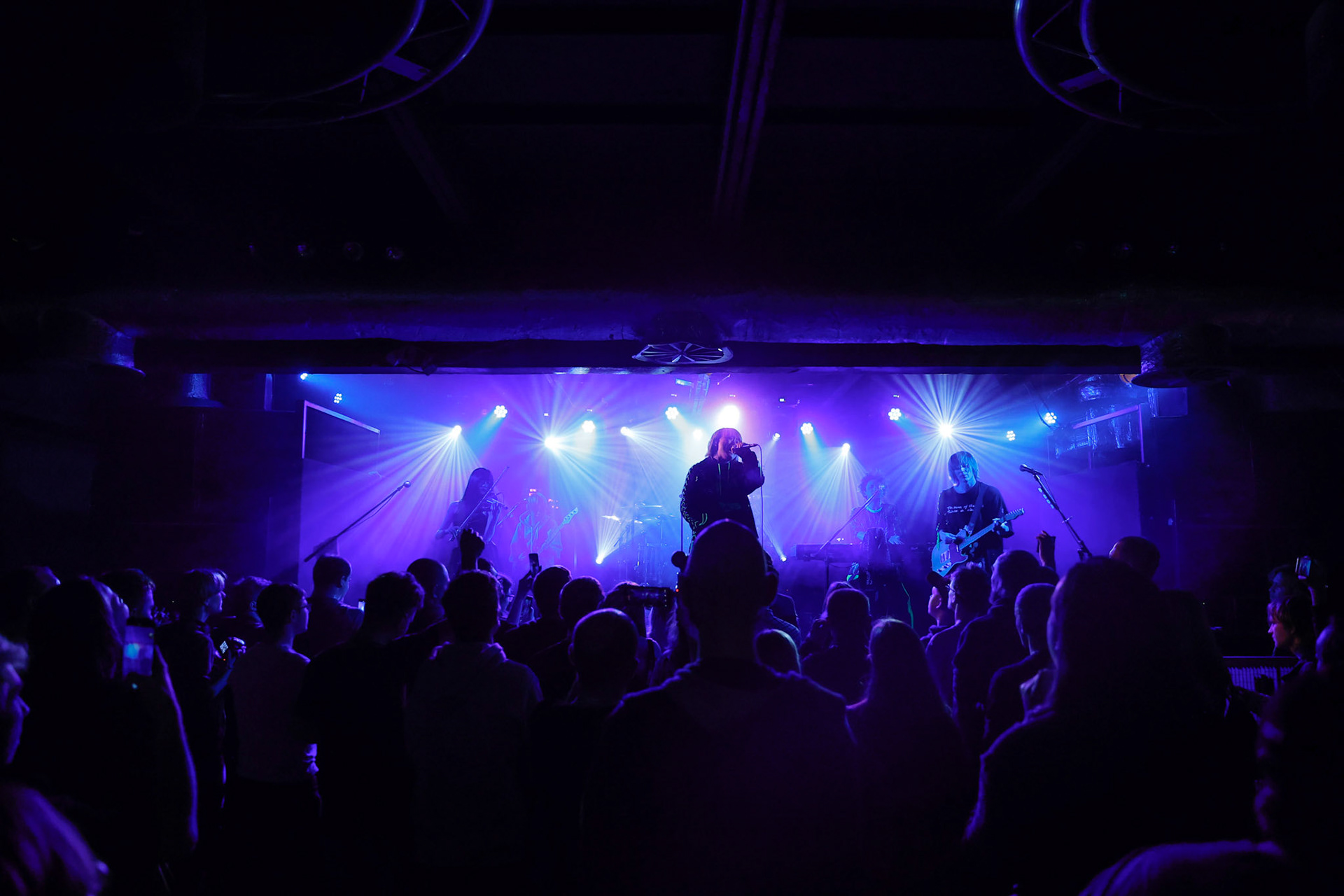 27.01.2020 Warszawa Klub Proxima koncert AliA. Europejska trasa japońskiej grupy AliA  AliAliVe2020 Around the World ReAliVe 
Slide Sunset, Knock Out Productions, 
fot. Andrzej Wasilkiewicz/REPORTER