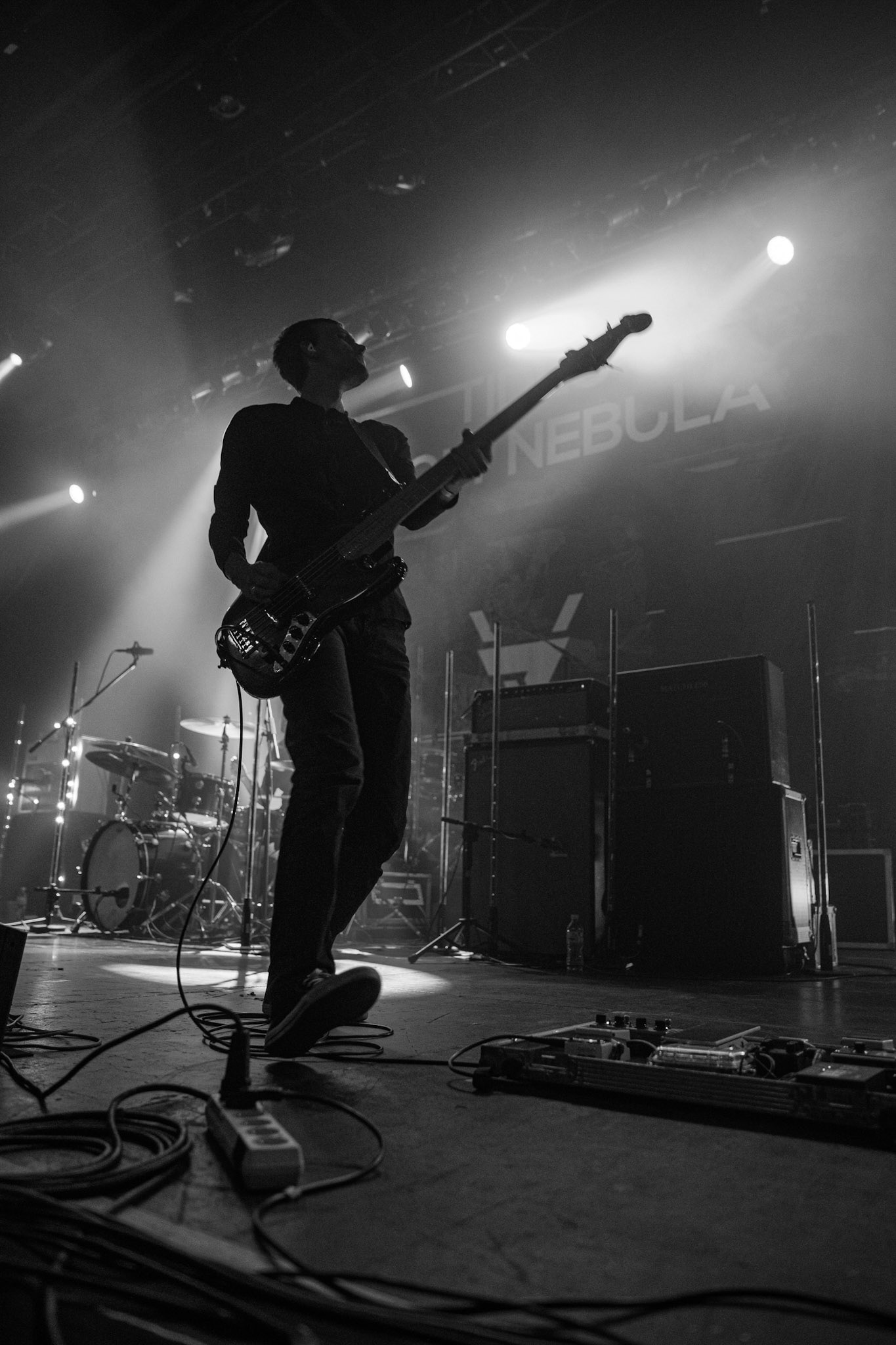 27.11.2021 TIDES FROM NEBULA koncert, Warszawa klub Progresja,Knock Out Productions, Mystic Production,Post-rock, muzyka alternatywna, progresywny rock.n/z Maciej Karbowski – gitara, instrumenty klawiszowen/z Przemek Weglowski – gitara basowan/z Tomasz Stolowski – perkusjaFot. Andrzej Wasilkiewicz/Reporter