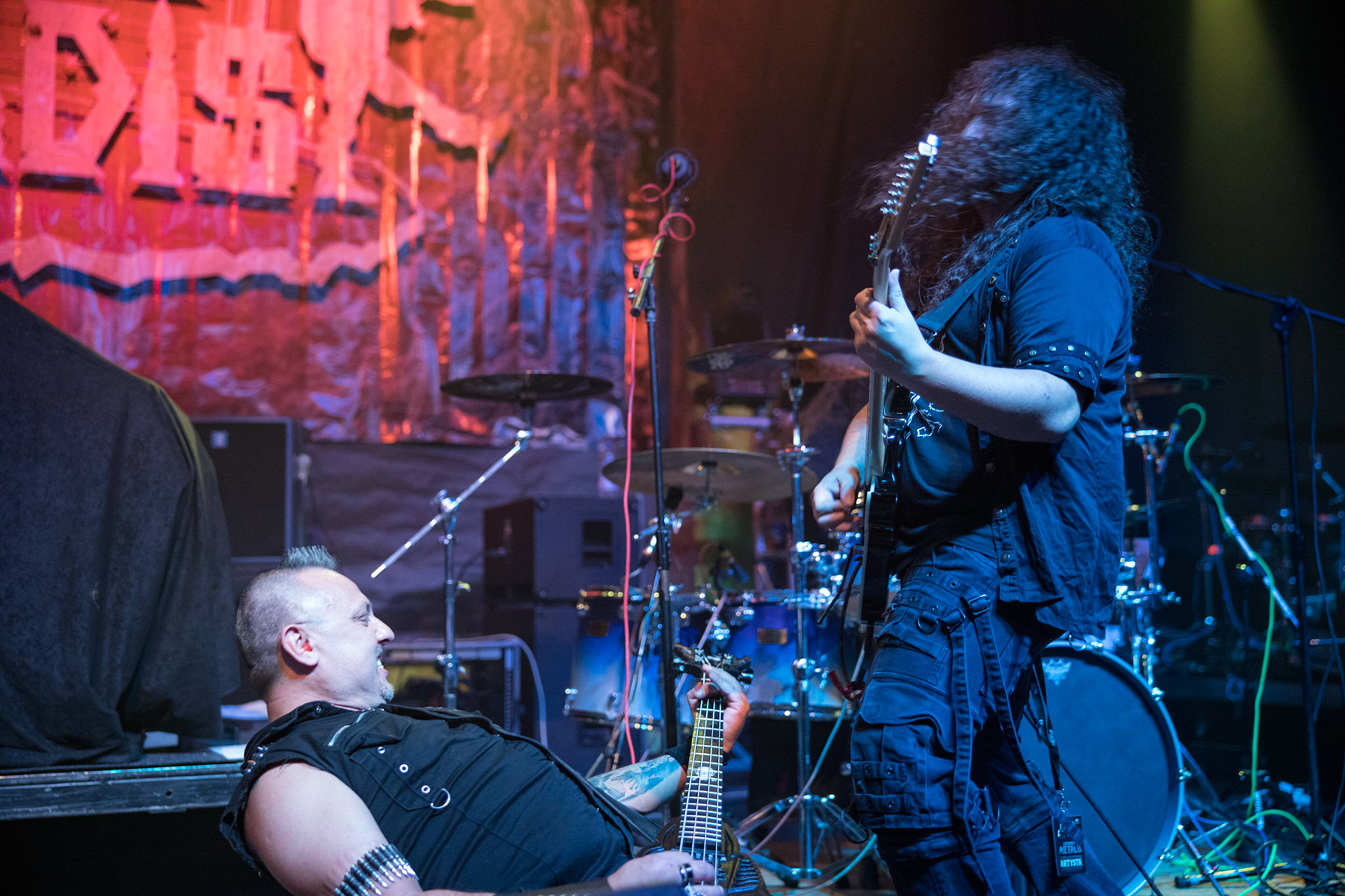 Legendy Metalu QUO VADIS - Thrash Metal - koncert Legendy Metalu w warszawskiej Progresji,
Tomasz "Skaya" Skuza - bass/vocal
Ian "Źdźbło" Bemolator- guitar
Mateusz "Matek" Lazar - guitar
Szymon "Sajmon" Synówka - drums
fot. Andrzej kaziq Wasilkiewicz