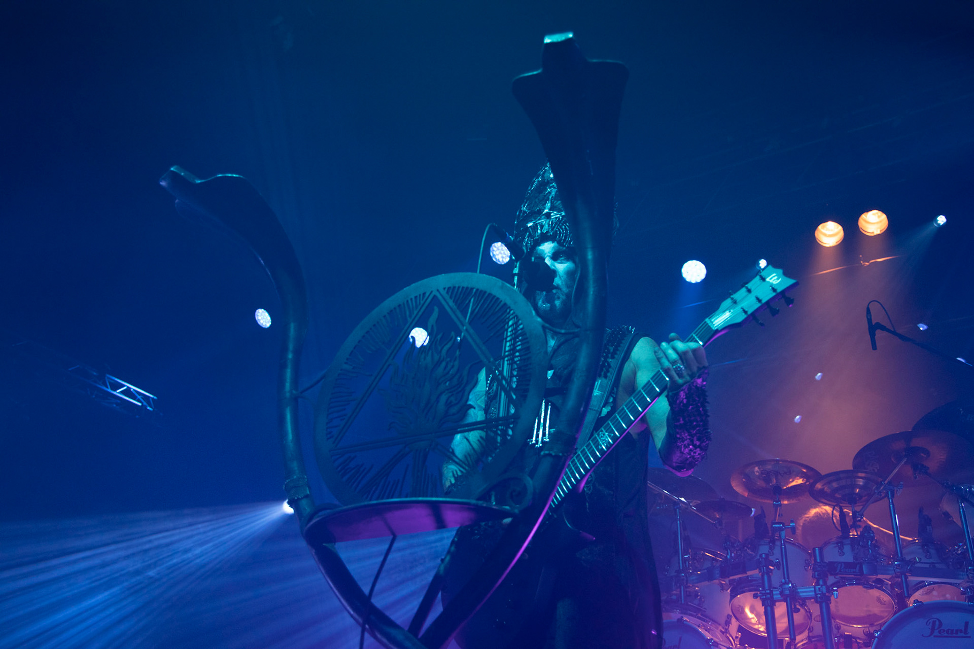 14.12.2018r. Behemoth koncert Merry Christless - Warszawa Progresja, Adam "Nergal" Darski – gitara, wokal prowadzący, 
Zbigniew "Inferno" Promiński – perkusja,
Tomasz "Orion" Wróblewski – gitara basowa, Patryk "Seth" Sztyber – gitara,  fot. Andrzej Wasilkiewicz/Reporter