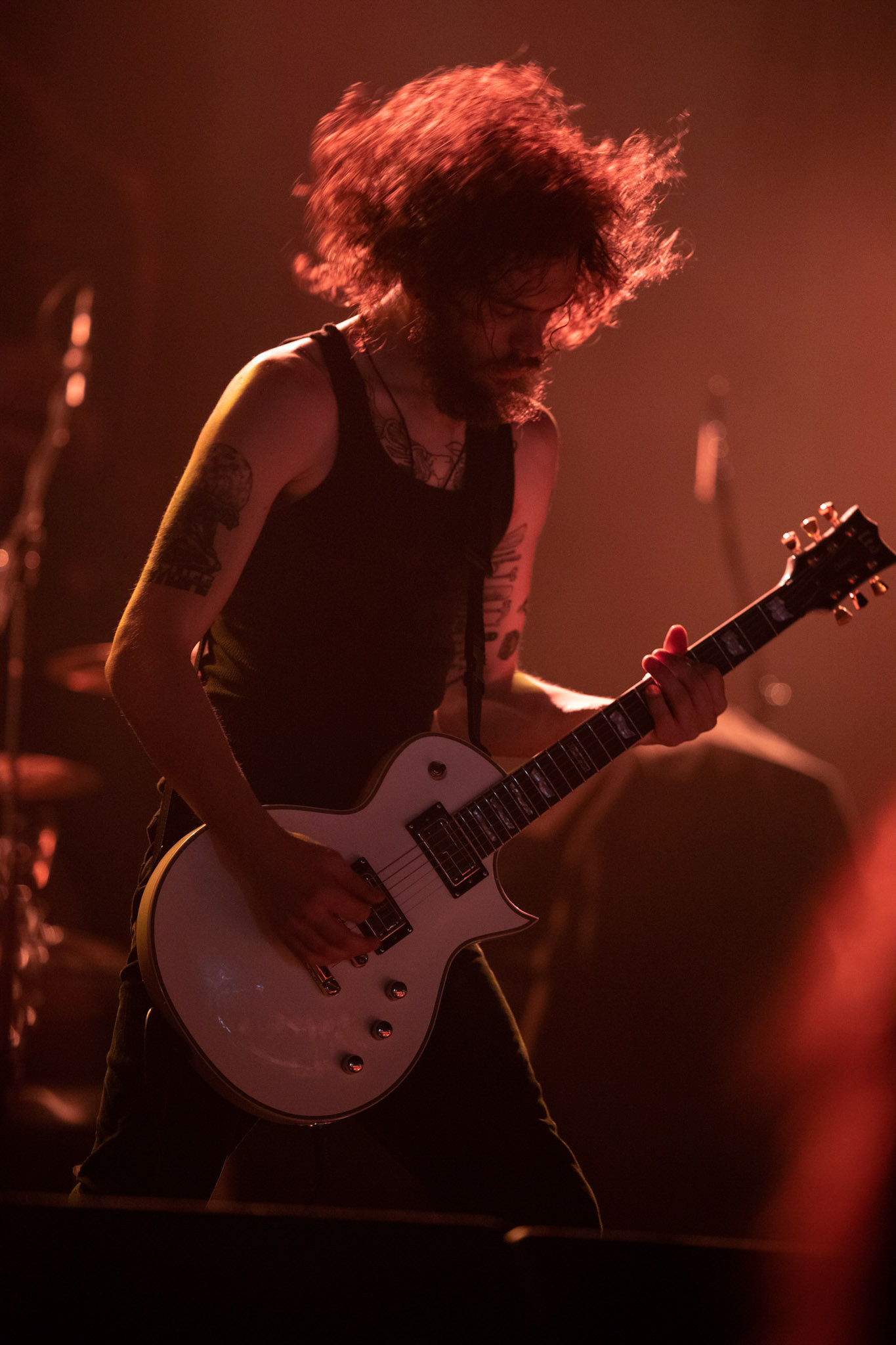 nz. Travis Stone gitara.
Support podczas europejska trasa koncertowej Cavalera Conspiracy 
Return Beneath Arise - Max i Iggor Cavalera ex-Sepultura
Koncert w warszawskiej Progresji 20.11.2019
heavy metal, thrash metal, metal,
groove metal, thrash metal, metal, 
fot. Andrzej Wasilkiewicz/Reporter