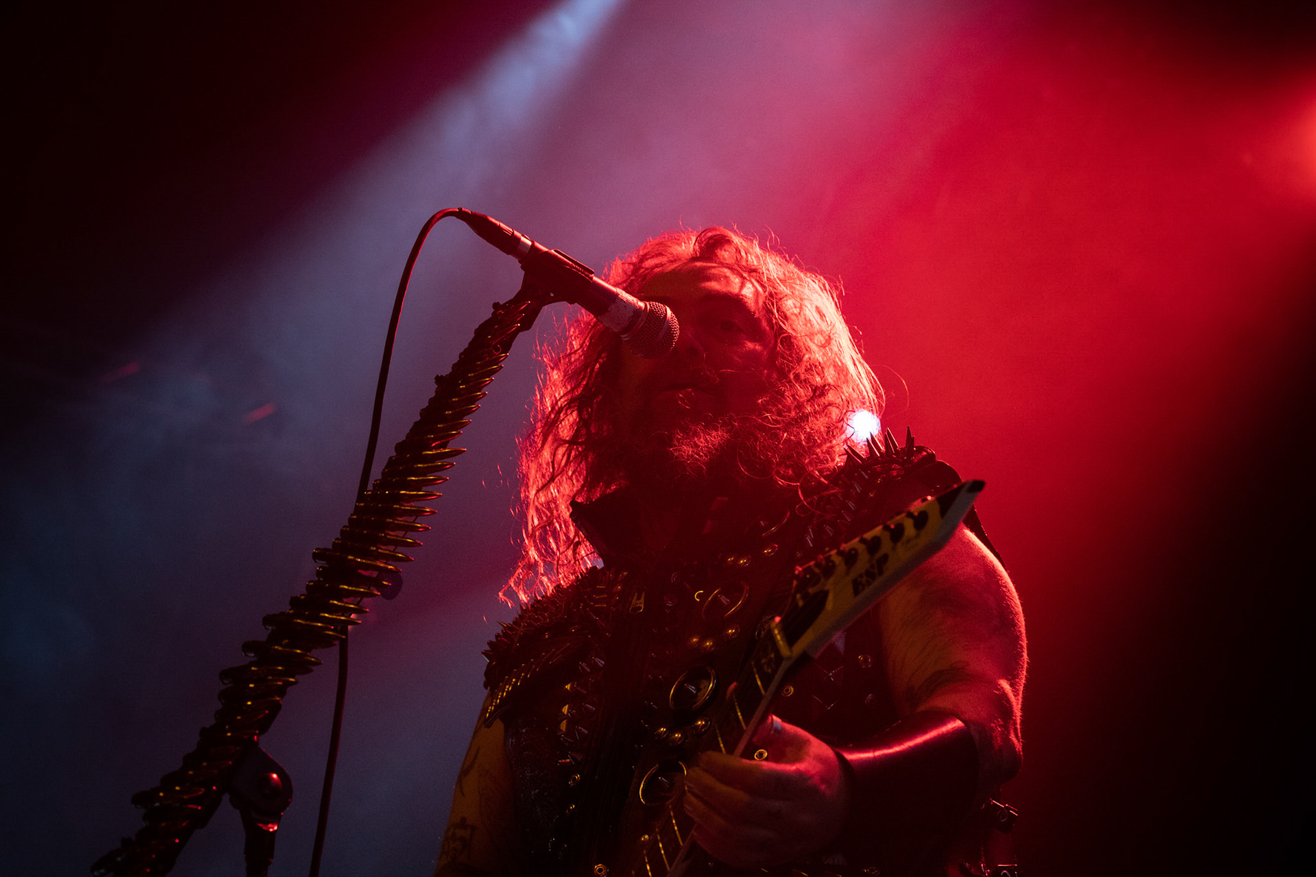 nz. Max Cavalera wokal gitara, Europejska trasa koncertowa Return Beneath Arise - Cavalera Conspiracy. 
Max i Iggor Cavalera ex-Sepultura.
Koncert w warszawskiej Progresji 20.11.2019
Live Nation Polska
groove metal, thrash metal, metal, 
fot. Andrzej Wasilkiewicz/Reporter