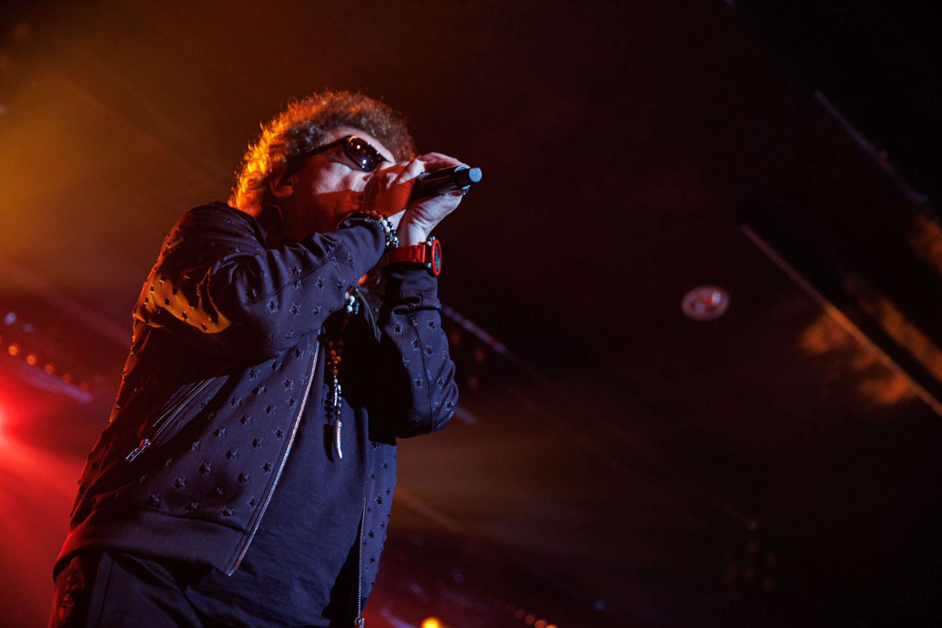 Koncerty Lady Pank - LP1 - w Klubie Stodola. LP1 - 35 lata od premiery albumu.n/z. Janusz Panasewicz – wokal, Fot. Andrzej kaziq Wasilkiewicz/Reporter