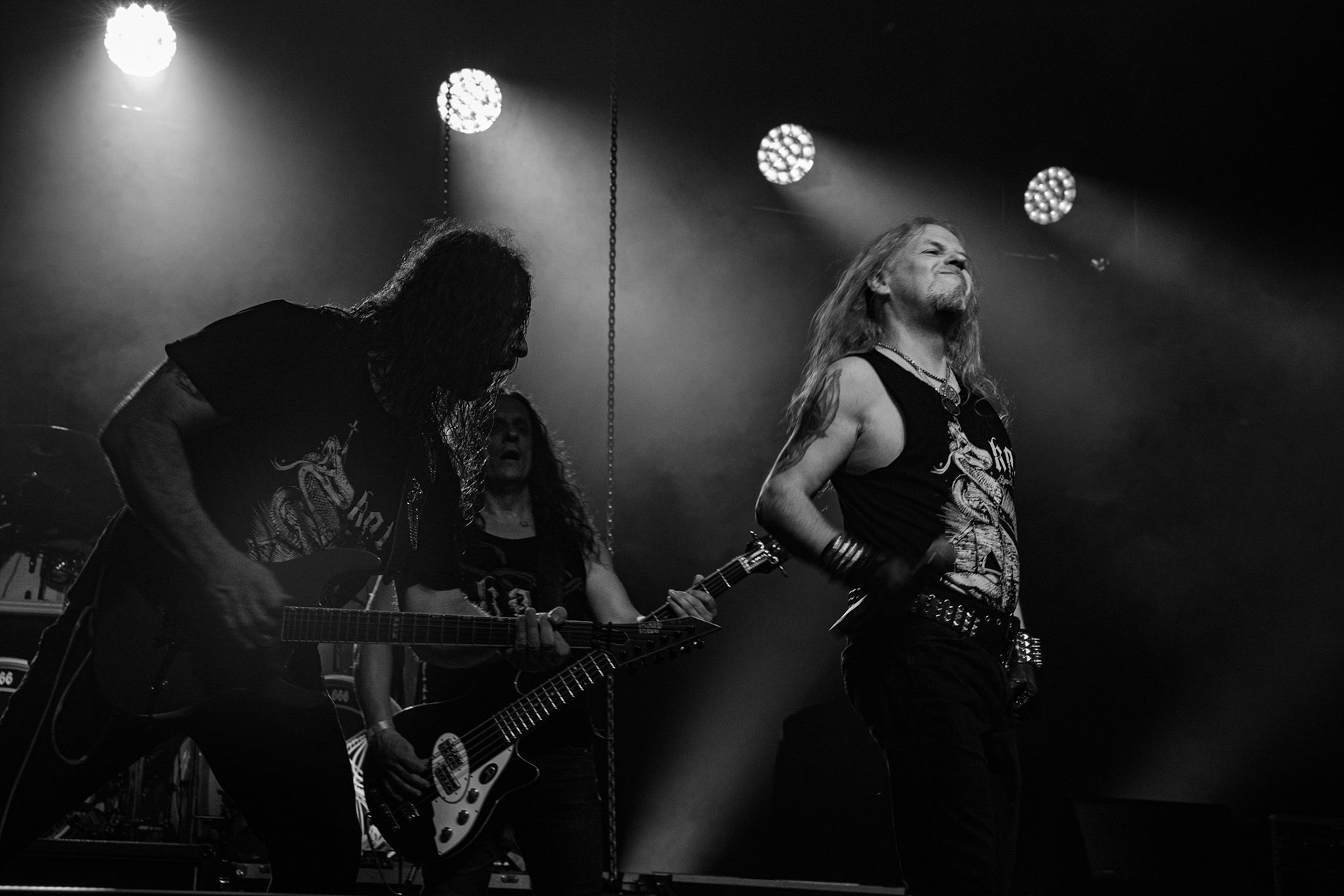 12.09.2021 - KAT i Roman Kostrzewski - koncert "Do zobaczenia w piekle" Wroclaw, Centrum Koncertowe A2.  Roman Kostrzewski – wokalJacek Nowak – perkusjaKrzysztof Pistelok – gitaraJacek Hiro – gitaraMichal Laksa – basGościnnie: Adam „Nergal” Darski (Behemoth)Piotr „Peter” Wiwczarek (Vader),Tomasz „Titus” Pukacki (Acid Drinkers)Adrian „Fred” Frelich (Dragon)Krzysztof „Fazi” Oset (ex-Kat)Piotr „Mancover” Mańkowski (Wolf Spider)Wacław „Vogg” Kiełtyka (Decapitated)Marek „Spider” Pająk (Vader)Jarek „Gronos” Gronowski (Dragon, ex-Kat)Paweł „Baitel” Pasek (Decapitated) Piotr Radecki (ex-Kat &amp; Roman Kostrzewski)fot. Andrzej kaziq Wasilkiewicz