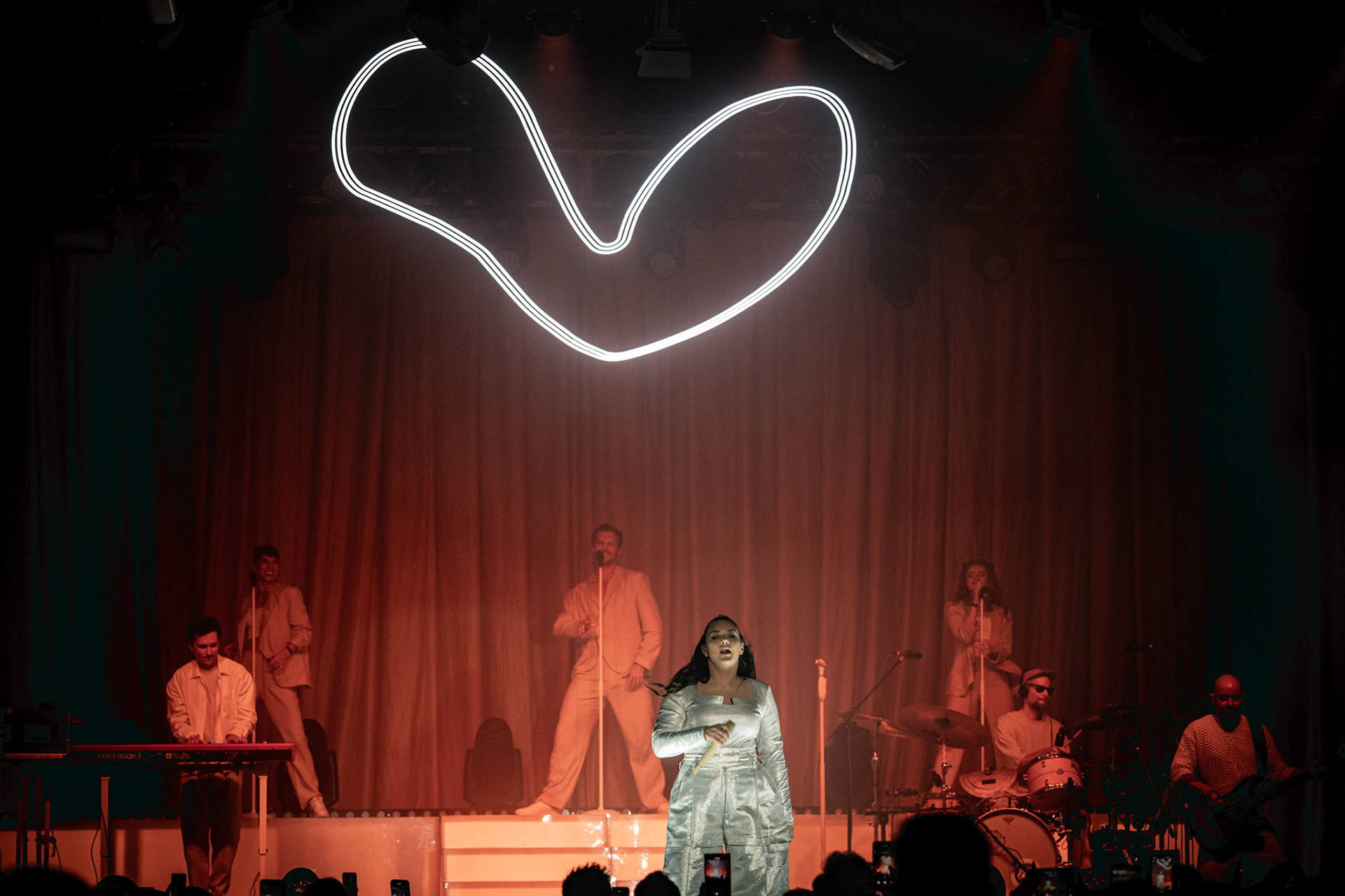 28.10.2023 Ewa Farna specjalny koncert urodzinowy Warszawa, Klubie PROGRESJA, fot. Andrzej Wasilkiewicz/Reporter