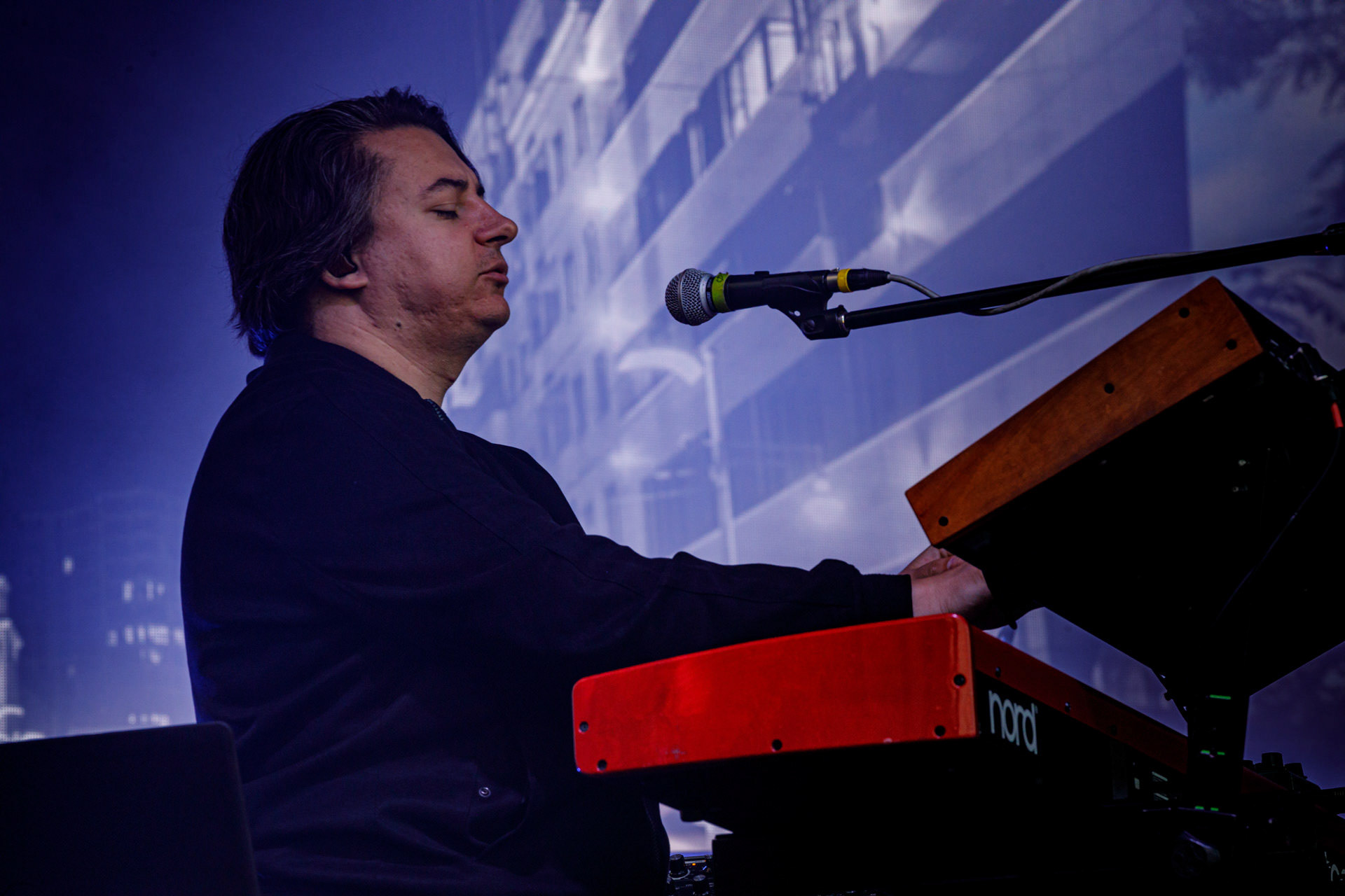 10.07.2022 Organek -  Antyfest Antyradia 2022 - Warszawa, letnia scena klubu Progresja. Tomasz Organek – gitara, wokal,Adam Staszewski – gitara basowa,Robert Markiewicz – perkusja,Tomasz Lewandowski – instrumenty klawiszowe,Rock alternatywny.fot. Andrzej Wasilkiewicz/Reporter