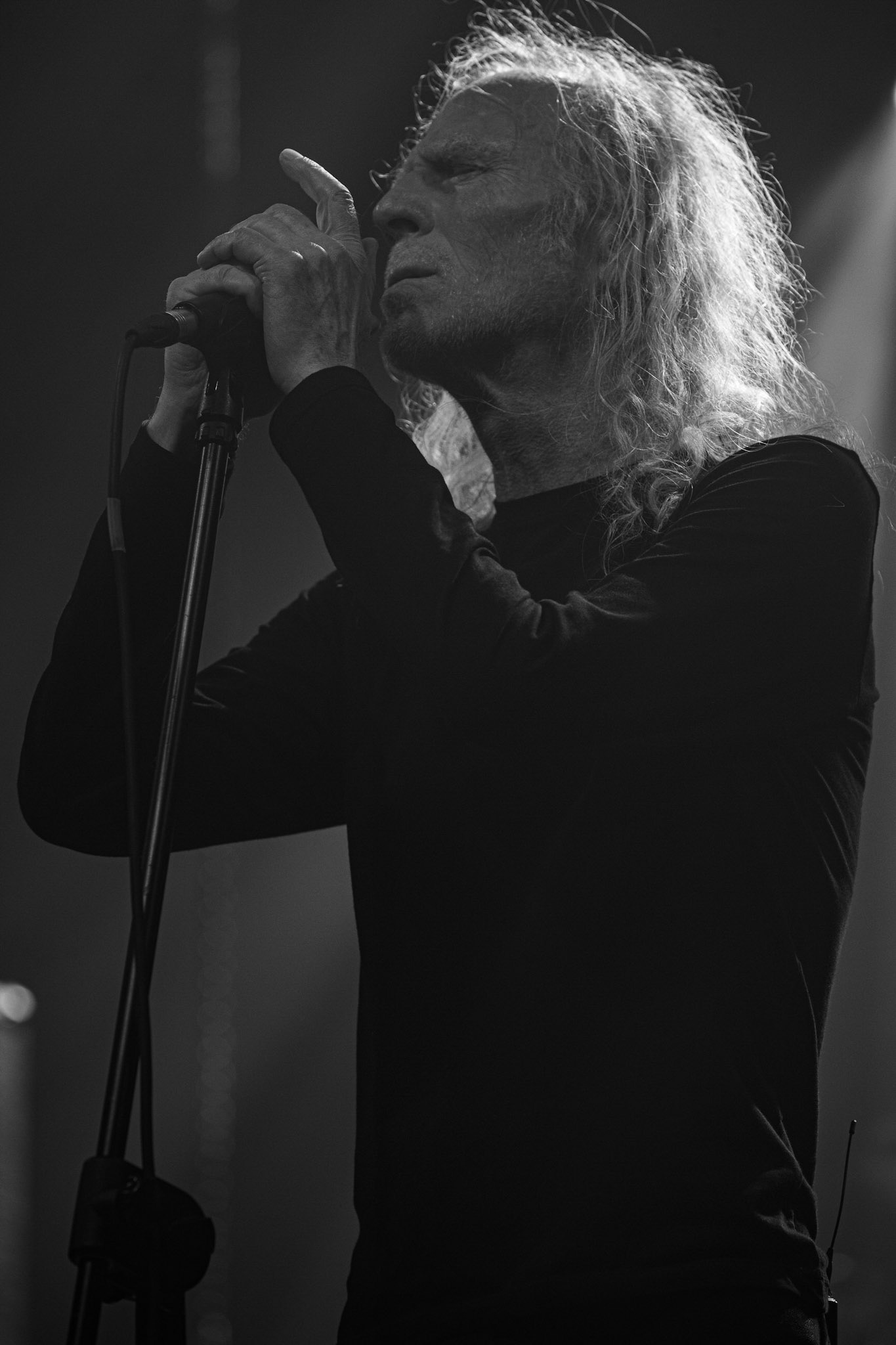 12.09.2021 - KAT i Roman Kostrzewski - koncert "Do zobaczenia w piekle" Wroclaw, Centrum Koncertowe A2.  Roman Kostrzewski – wokalJacek Nowak – perkusjaKrzysztof Pistelok – gitaraJacek Hiro – gitaraMichal Laksa – basGościnnie: Adam „Nergal” Darski (Behemoth)Piotr „Peter” Wiwczarek (Vader),Tomasz „Titus” Pukacki (Acid Drinkers)Adrian „Fred” Frelich (Dragon)Krzysztof „Fazi” Oset (ex-Kat)Piotr „Mancover” Mańkowski (Wolf Spider)Wacław „Vogg” Kiełtyka (Decapitated)Marek „Spider” Pająk (Vader)Jarek „Gronos” Gronowski (Dragon, ex-Kat)Paweł „Baitel” Pasek (Decapitated) Piotr Radecki (ex-Kat &amp; Roman Kostrzewski)fot. Andrzej kaziq Wasilkiewicz