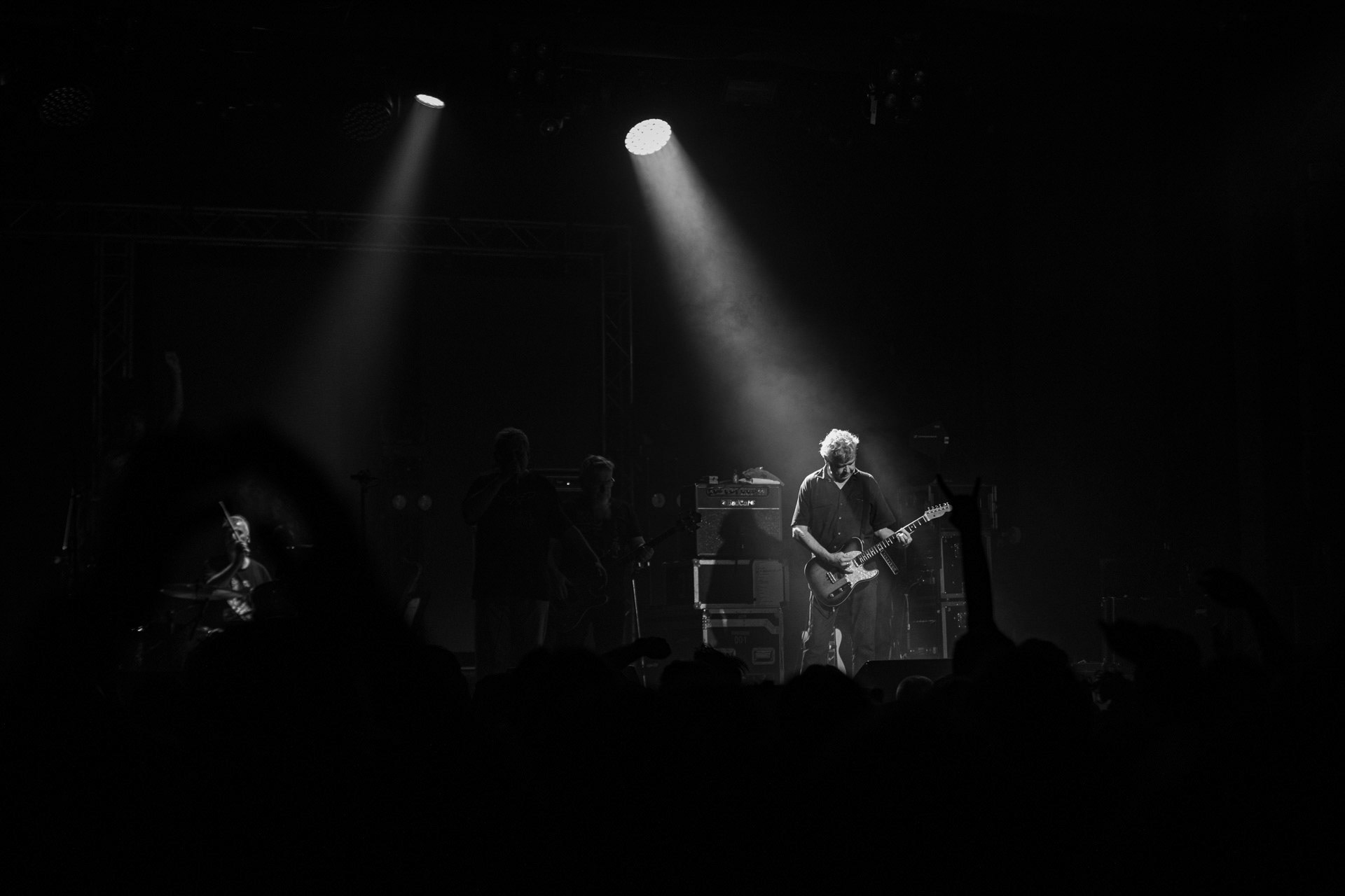 KULT - koncert Pomaranczowa Trasa 2021 - Warszawa Stodoła. 29 pazdziernika 2021. Piotr Morawiec gitara,Ireneusz Werenski bas,Rock, rock progresywny, rock alternatywny, punk, nowa fala, polski rock.fot. Andrzej kaziq Wasilkiewicz/Reporter