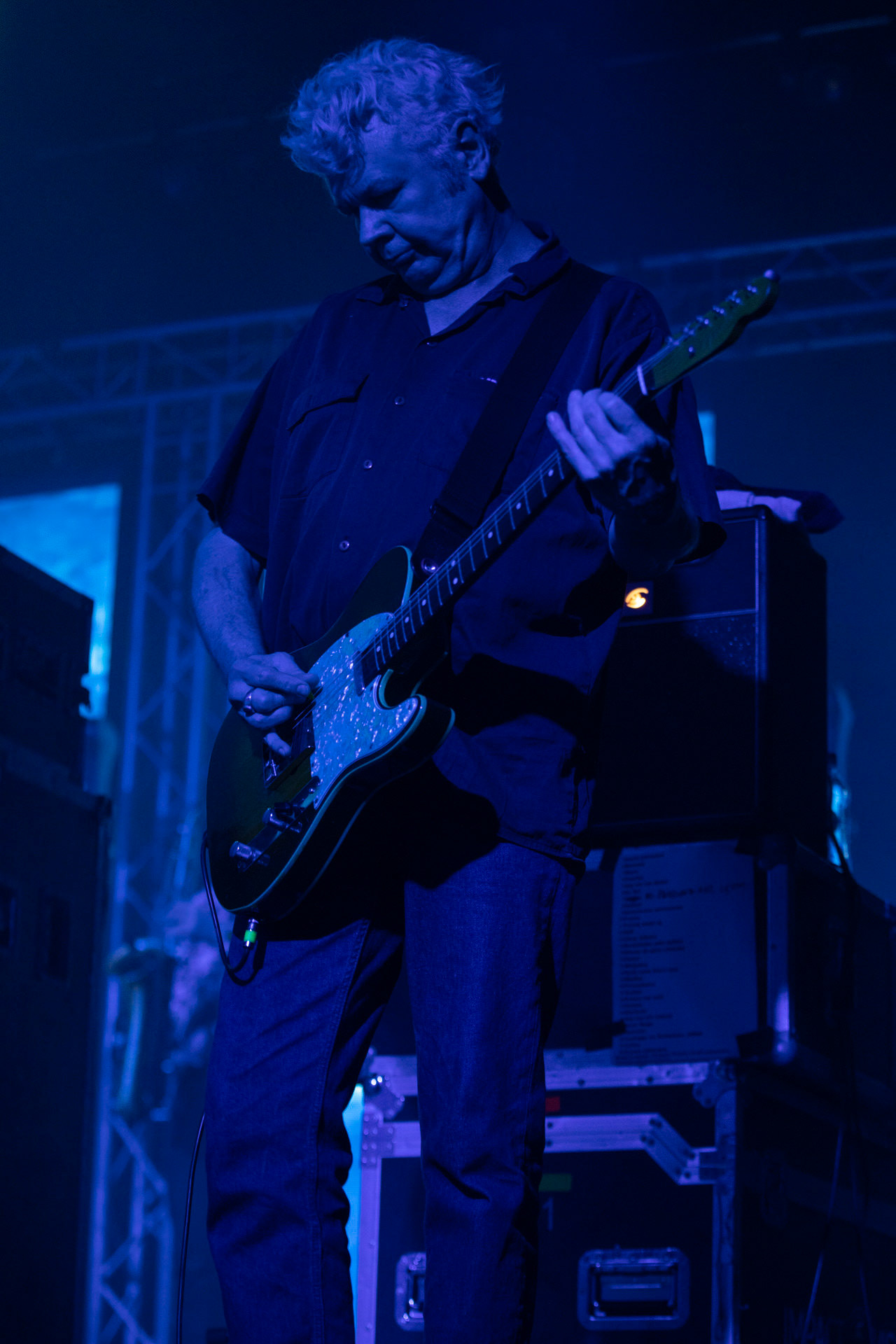 KULT - koncert Pomaranczowa Trasa 2021 - Warszawa Stodoła. 29 pazdziernika 2021. Piotr Morawiec gitara,Rock, rock progresywny, rock alternatywny, punk, nowa fala, polski rock.fot. Andrzej kaziq Wasilkiewicz/Reporter