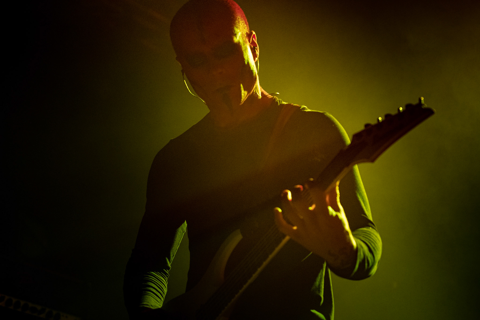 15.12.2019 koncert norweskiego zespołu Dødheimsgard, Merry Christless 2019, Warszawa Klub Progresja,
zespół Vicotnika - Yusaf Parvez, alternatywny metal, industrial metal,
n/z Tommy Thunberg - gitara,
New Aeon Musick, Knock Out Productions
fot. Andrzej Wasilkiewicz/REPORTER