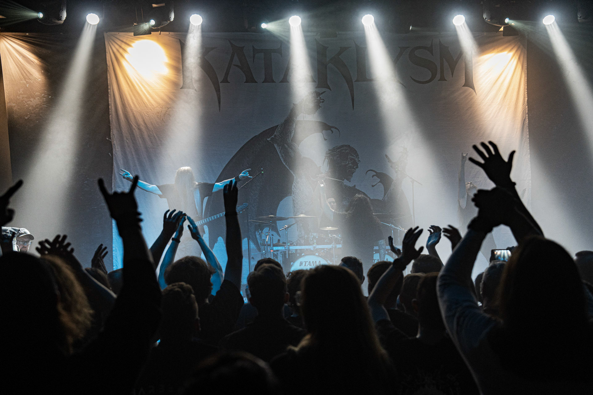 14.04.2023 Kataklysm - kanadyjski melodic death metal. Knock Out Productions, klub Progresja Warszawa. fot. Andrzej Wasilkiewicz/kaziq.com