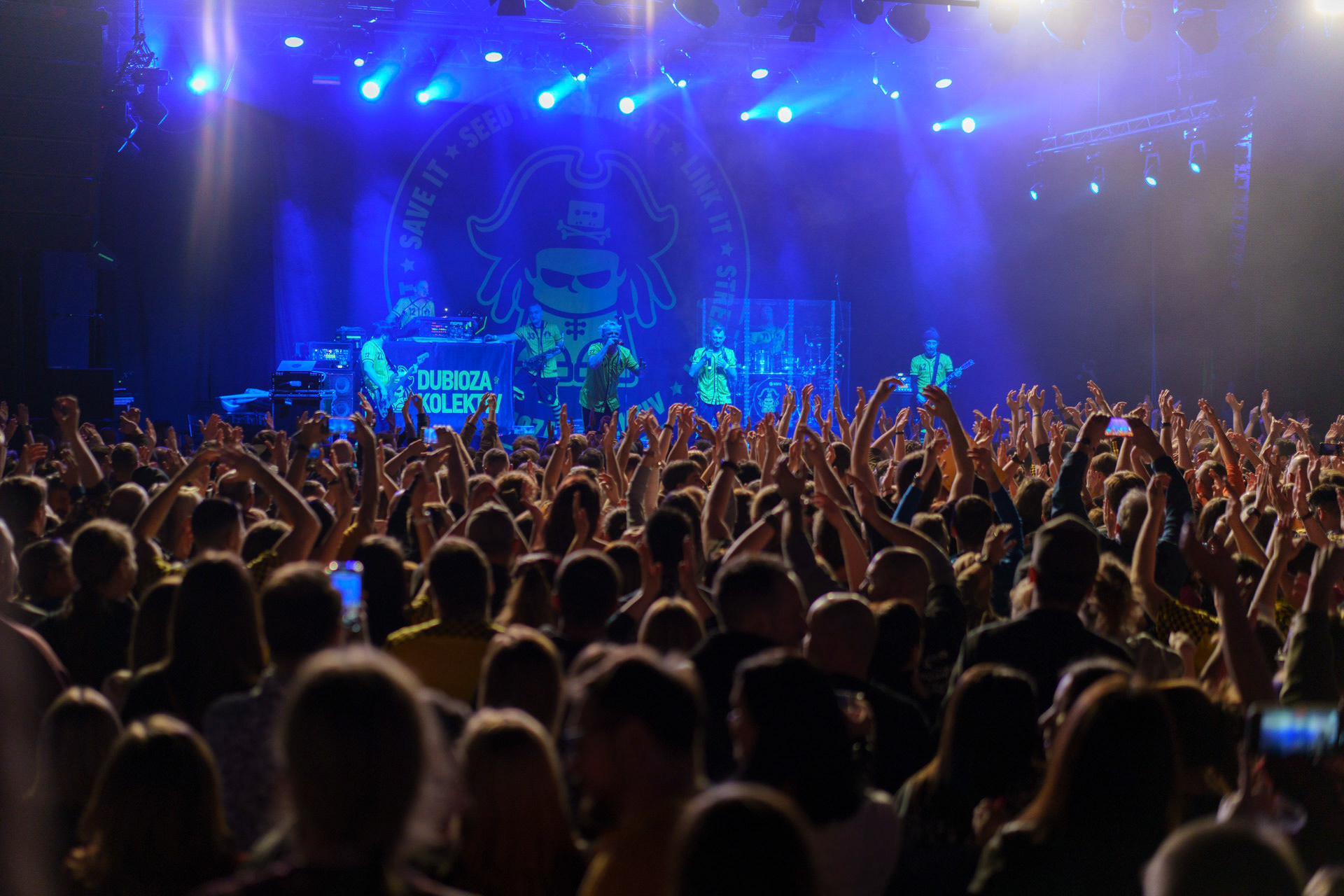 9.02.23 DUBIOZA KOLEKTIV - bosniacka grupa muzyczna, grajaca reggae, dub i rock. - Warszawa Progresja. Winiary Bookings.Fot. Andrzej Wasilkiewicz/Reporter