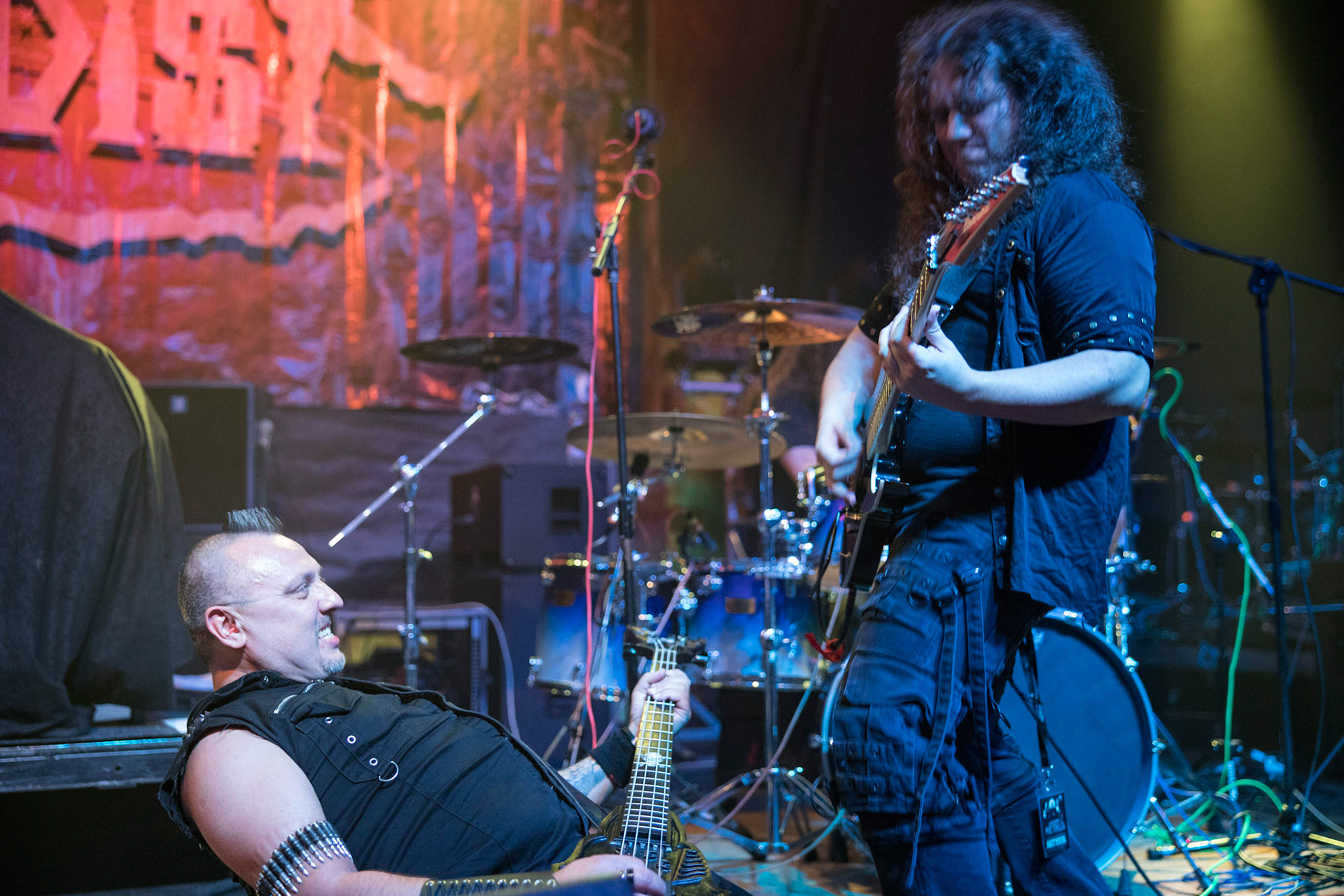 Legendy Metalu QUO VADIS - Thrash Metal - koncert Legendy Metalu w warszawskiej Progresji,
Tomasz "Skaya" Skuza - bass/vocal
Ian "Źdźbło" Bemolator- guitar
Mateusz "Matek" Lazar - guitar
Szymon "Sajmon" Synówka - drums
fot. Andrzej kaziq Wasilkiewicz