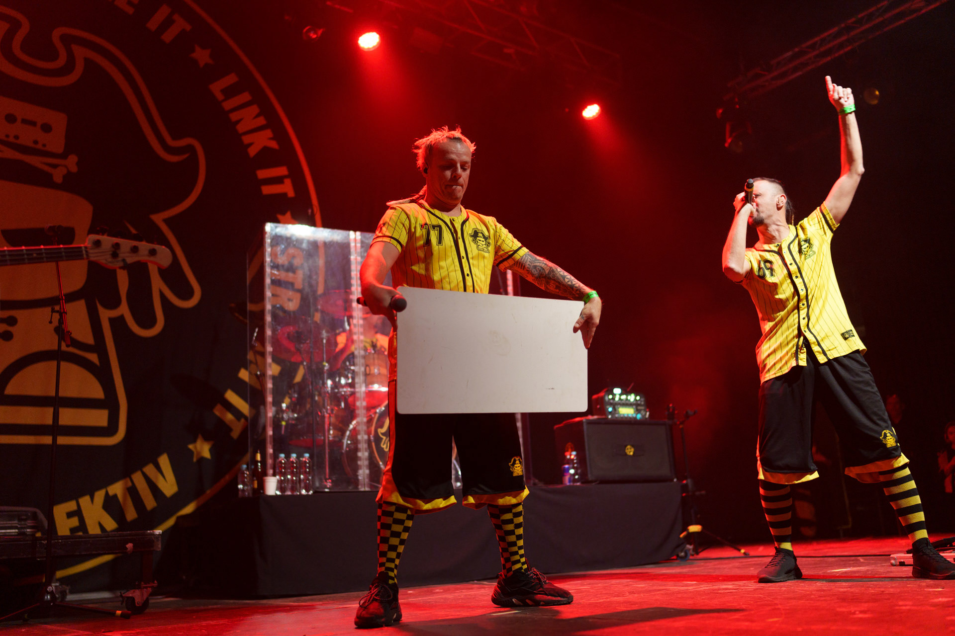 9.02.23 DUBIOZA KOLEKTIV - bosniacka grupa muzyczna, grajaca reggae, dub i rock. - Warszawa Progresja. Winiary Bookings.Fot. Andrzej Wasilkiewicz/Reporter