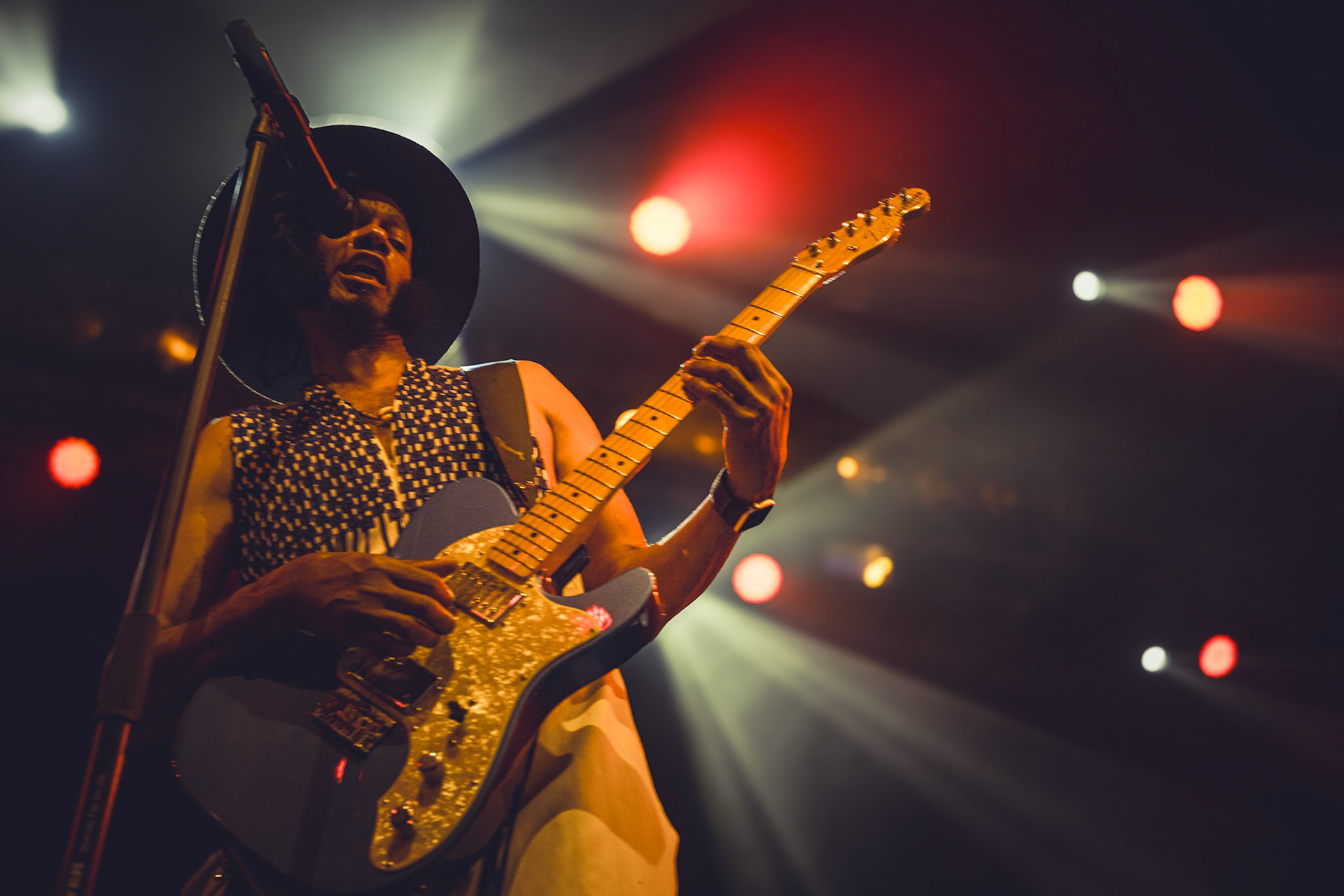 2024.07.16 Fantastic Negrito w warszawskiej Progresji  -  fot. Andrzej Wasilkiewicz kaziq.com