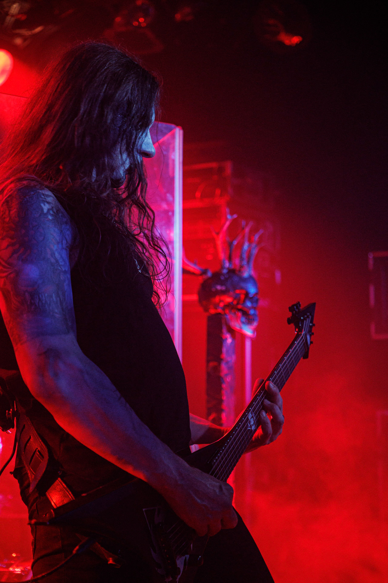 18.03.2022 HATE - INFERNALIS RESURGENTIS - Warszawski koncert zespolu HATE.Warszawski HATE, ktory promuje swoj najnowszy album zatytulowany 'Rugia' wydany 15-go pazdziernika nakladem Metal Blade Records, zapowiada przekrojowy set siegajacy korzeni zespolu. Black metal, death metal, polski metal.n/z Adam "ATF Sinner - Adam The First Sinner" Buszko - wokal gitara, fot. Andrzej Wasilkiewicz/Reporter