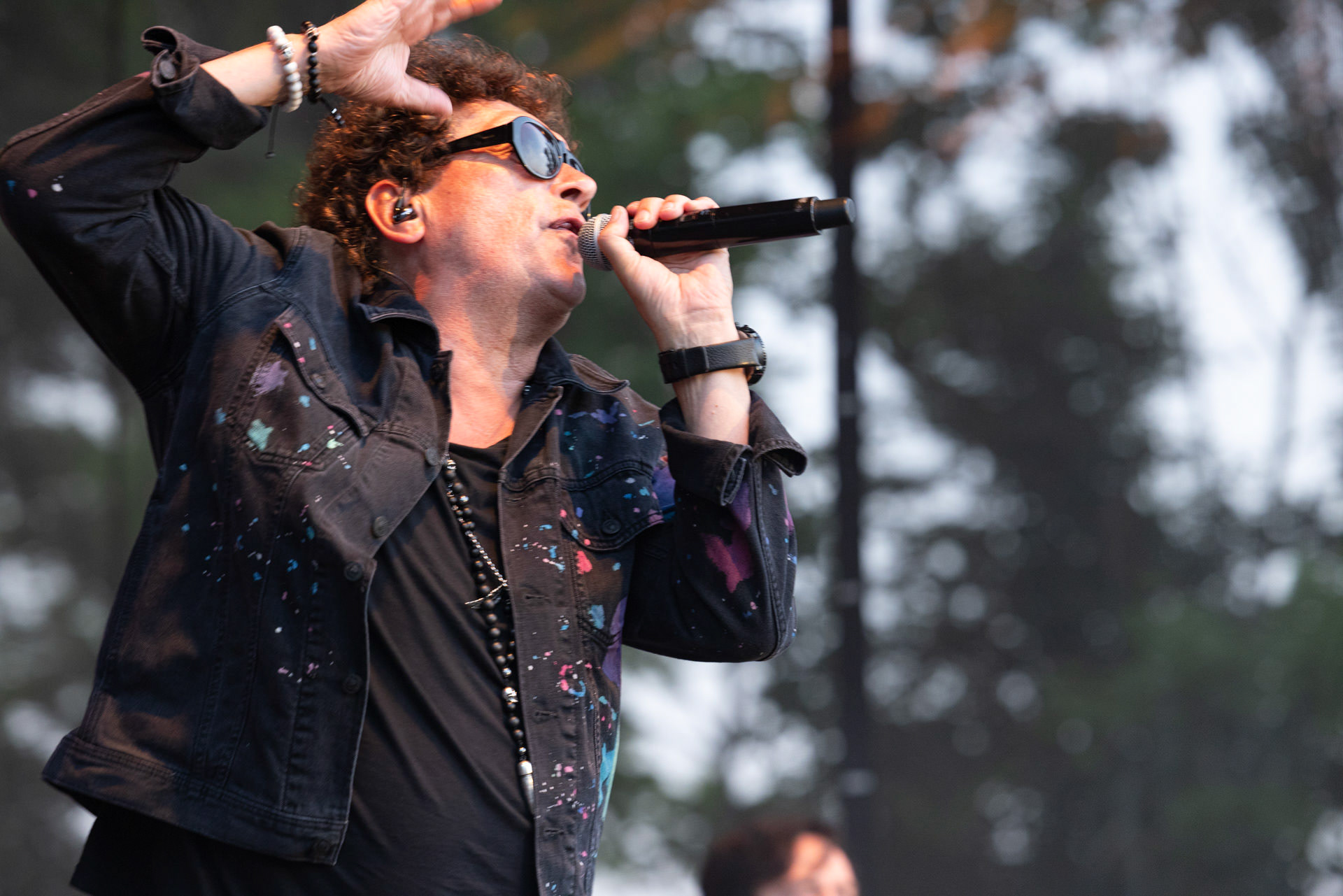 Koncerty Lady Pank w ramach urodzinowej trasy LP40 warszawska Pogresja.Gramy do Woli. Polski Rock, pop, soft rock, polska grupa rockowa z czasów PRL.n/z. Janusz Panasewicz – wokal, Fot. Andrzej kaziq Wasilkiewicz/Reporter