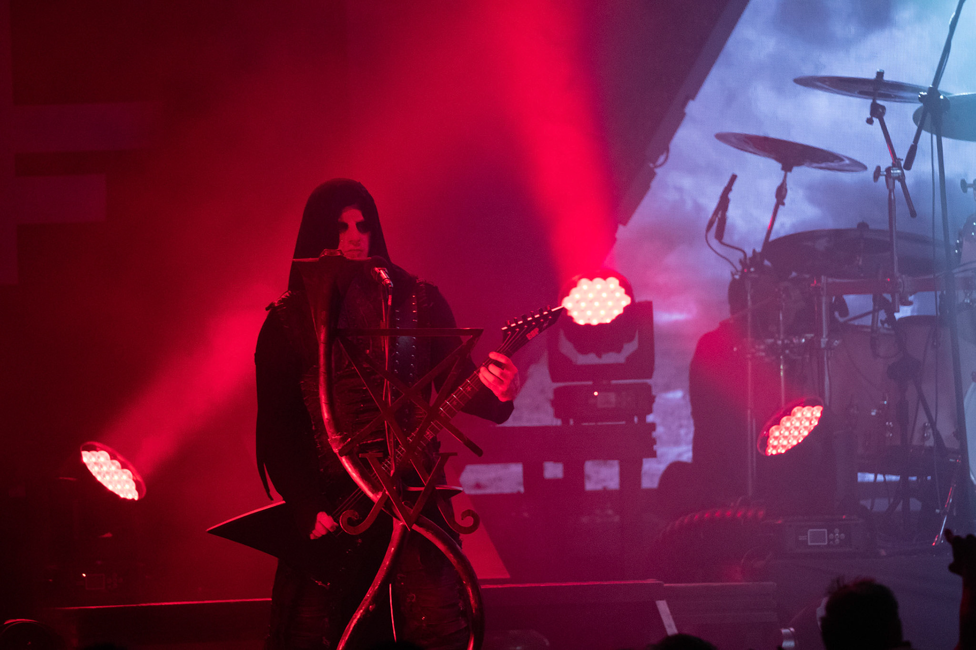 14.12.2018r. Behemoth koncert Merry Christless - Warszawa Progresja, Adam "Nergal" Darski – gitara, wokal prowadzący, 
Zbigniew "Inferno" Promiński – perkusja,
Tomasz "Orion" Wróblewski – gitara basowa, Patryk "Seth" Sztyber – gitara,  fot. Andrzej Wasilkiewicz/Reporter