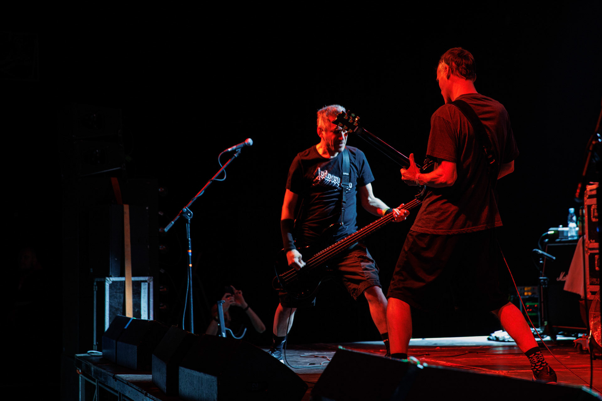 30.11.2021 koncert Dog Eat Dog - USA - hardcore, punkrock, rap, metal, hip hop, reggae, soul, funk,n/z Dave Neabore (bass), n/z Roger Hammerli (guitar),n/z Bozez (sax &amp; beer),koncert Warszawa, Progresja 25 lat albumu Play Games -  Dog Eat Dog.fot. Andrzej Wasilkiewicz/Reporter