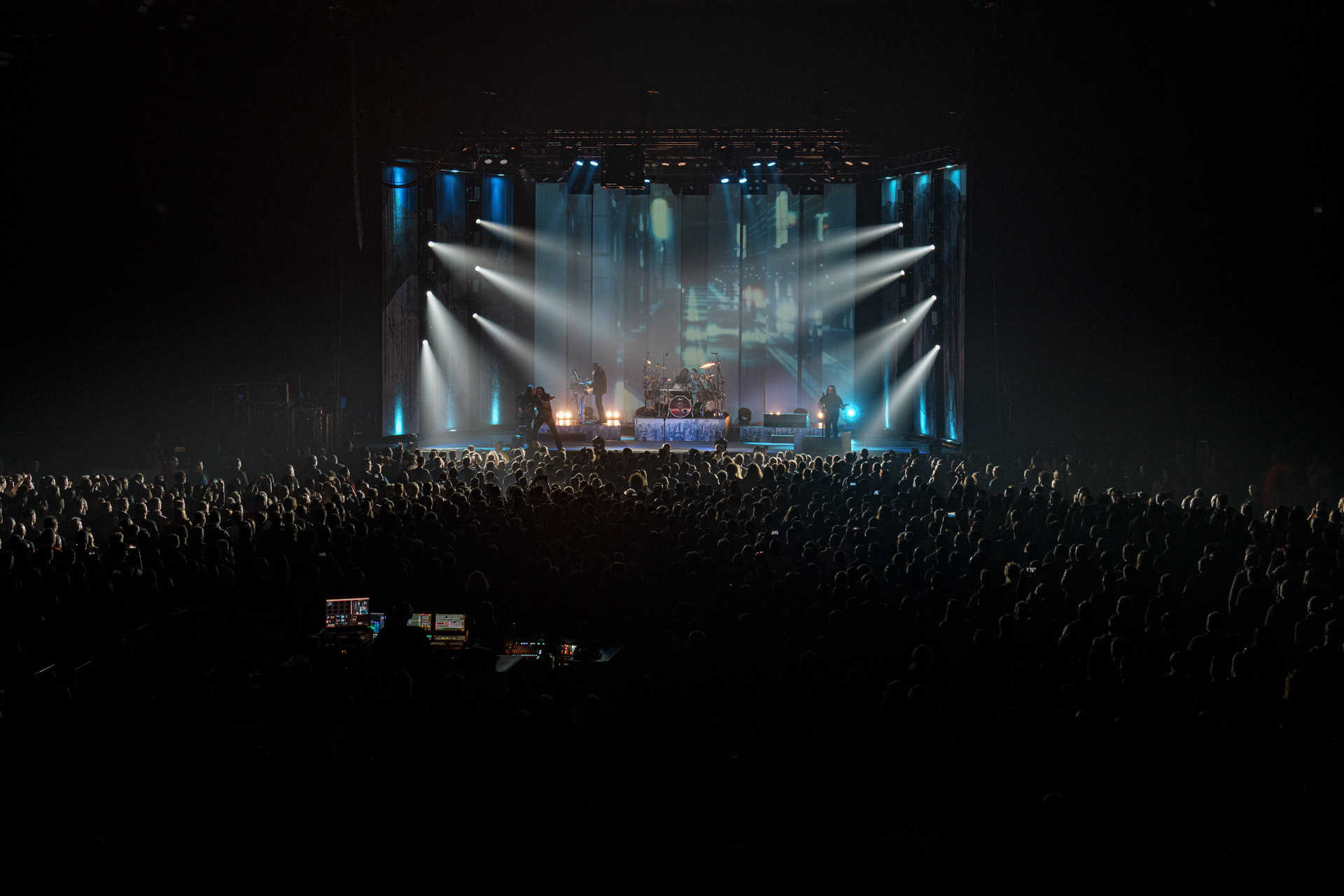 29.01.2023 Dream Theater - warszawski koncert ikony progresywnego metalu/rocka, hala COS Torwar. Produkcja Winiary Bookings. Fot. Andrzej Wasilkiewicz/Reporter