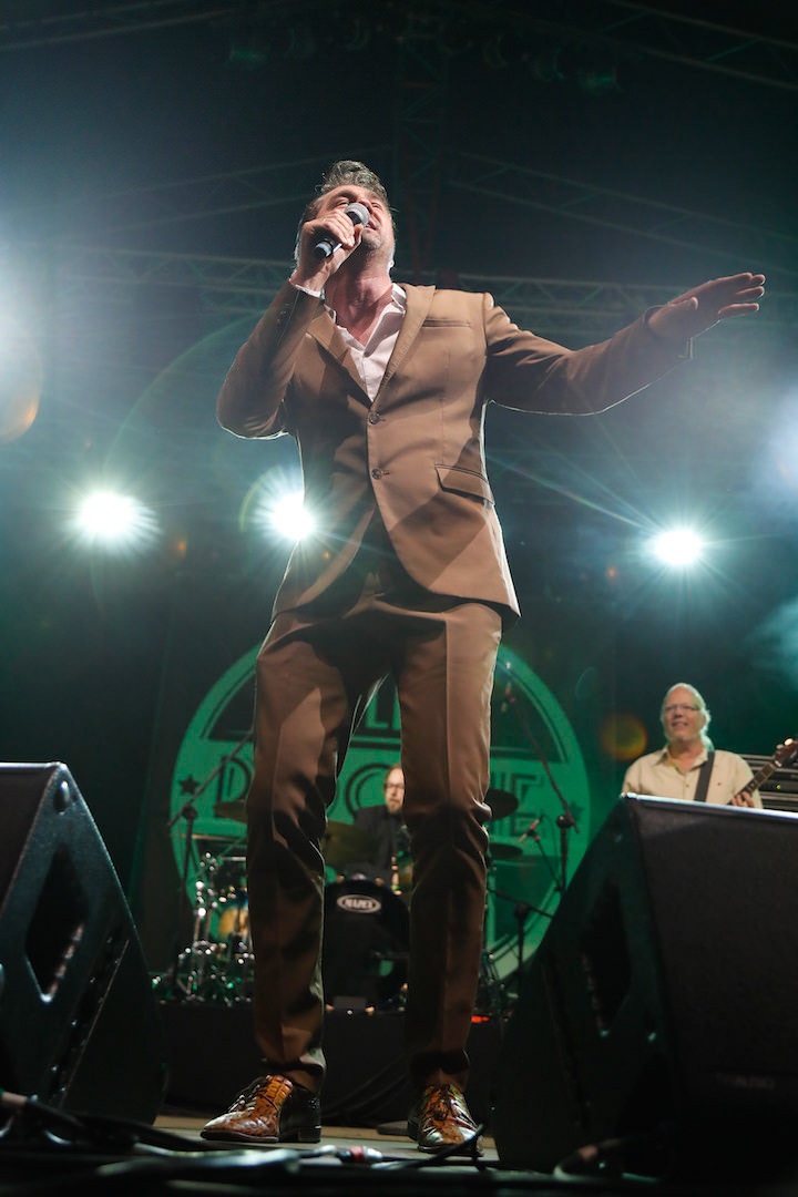 B.B. & The Blues Shacks