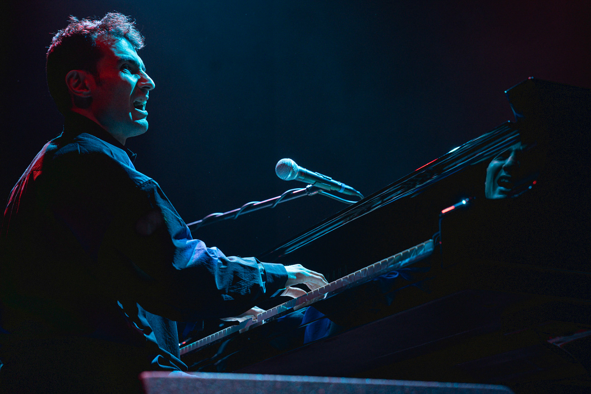 2023.11.07 Tigran Hamasyan Trio- jazz w warszawskim klubie Progresja! fot. Andrzej Wasilkiewicz/Reporter