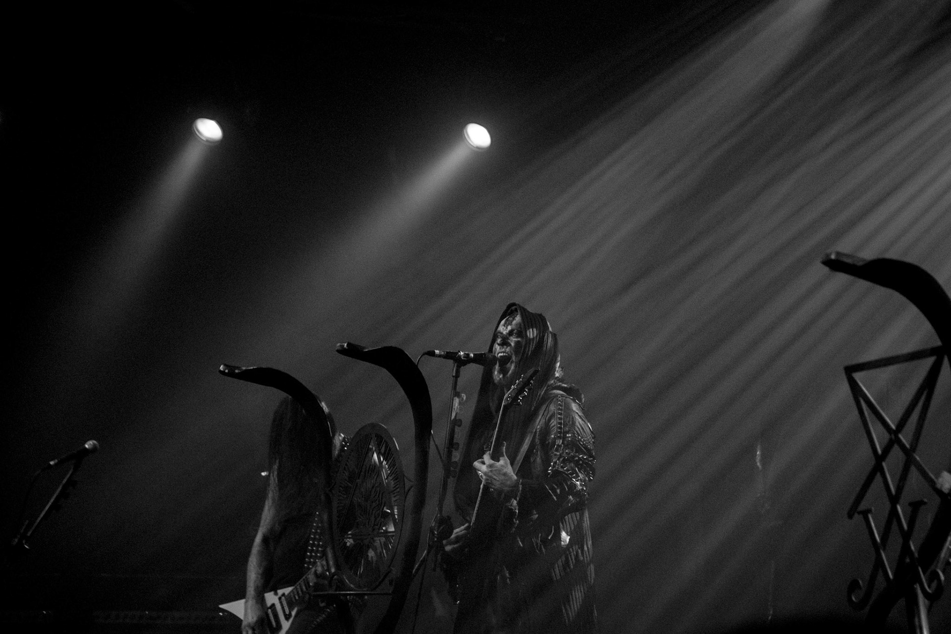 15.12.2017r. Behemoth koncert Merry Christless - Warszawa Progresja, Adam "Nergal" Darski – gitara, wokal prowadzący, 
Zbigniew "Inferno" Promiński – perkusja,
Tomasz "Orion" Wróblewski – gitara basowa, Patryk "Seth" Sztyber – gitara,  fot. Andrzej Wasilkiewicz/Reporter