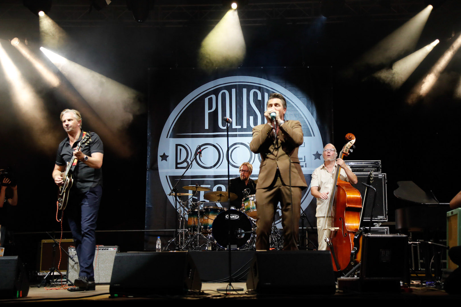 B.B. & The Blues Shacks