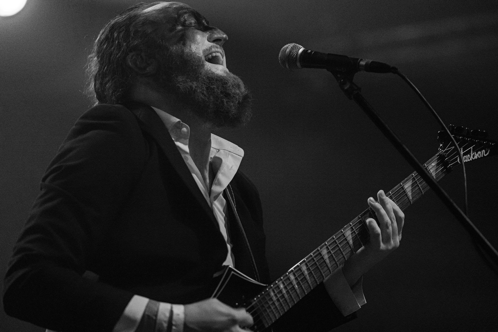 18.12.2021 Masturbator - Antysylwester Antyradia, 18 lat klubu Progresja,n/z Vithor/ growl-git, n/z Raefoth/bas, n/z Czaha/beki, n/z Mayhem/git,metal, blackmetal, thrashmetal, satanic old skull metal, fot. Andrzej Wasilkiewicz/Reporter