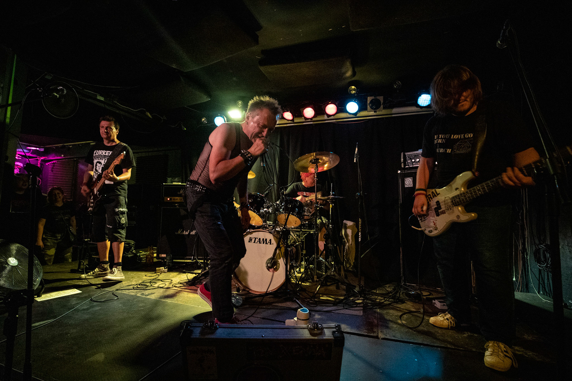 8.08.2019. TZN Xenia - warszawska grupa punkrockowa 
Krzysztof "Zygzak" Chojnacki – wokal 
Dariusz "Dynia" Dynowski – perkusja 
Wojtek "Tele Kesur" Rusak – gitara 
Krzysztof "Panek" Pankiewicz - gitara basowa, Produkcja Boredom Booking, Warszawa Pogłos,
fot. Andrzej kaziq Wasilkiewicz/Reporter