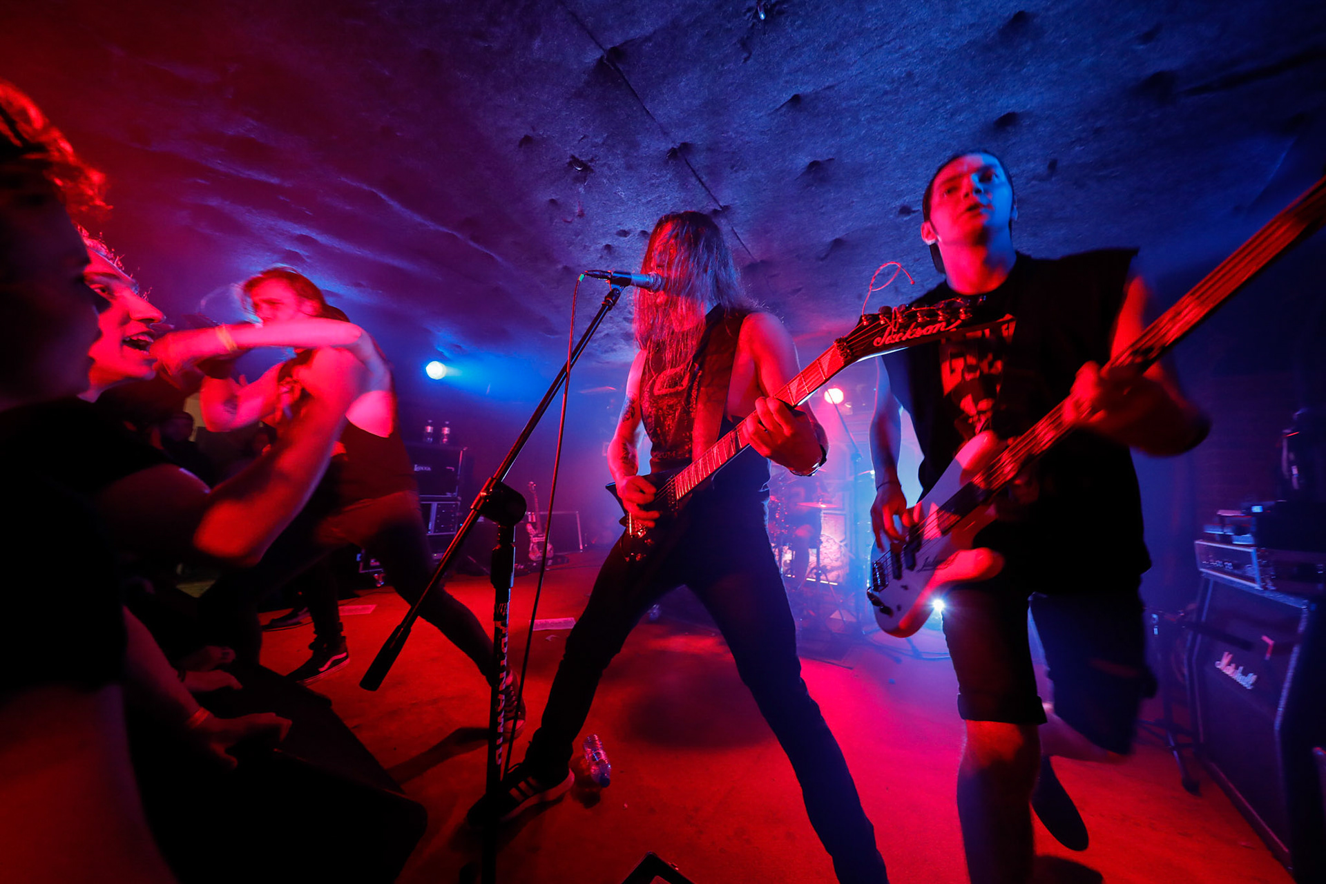 Tester Gier - Rybnik, Polska,
Crossover Thrash, Techniczny Punk Rock, hardcore,