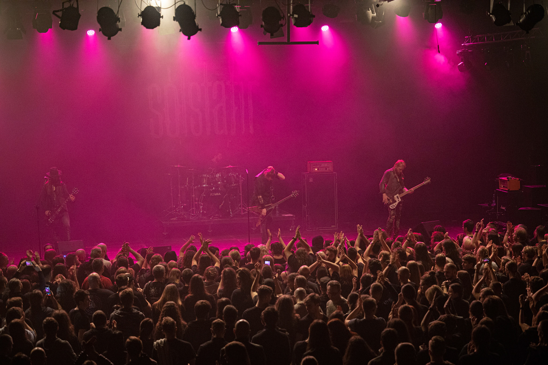 21.12.2019 Metalowa Wigilia 2019 w warszawskiej Progresji. Headliner wieczoru
koncert zespołu Sólstafir, islandzki postmetal.
Massive Music 
fot. Andrzej Wasilkiewicz/REPORTER