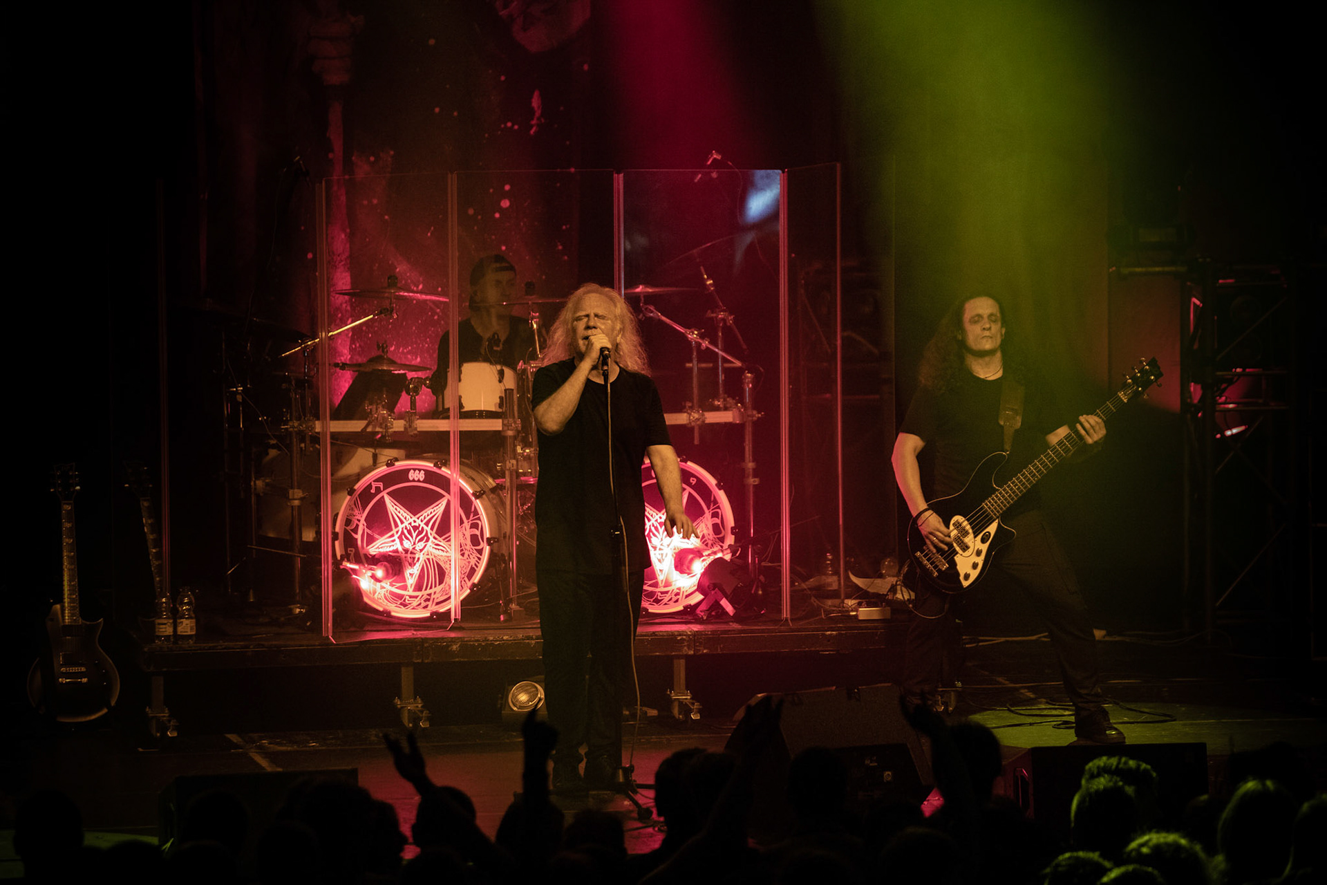 Legendy Metalu KAT & Roman Kostrzewski Polska, metal, trashmetal, - koncert Legendy Metalu w warszawskiej Progresji, 
Roman Kostrzewski – wokal
Jacek Nowak – perkusja
Krzysztof Pistelok – gitara
Jacek Hiro – gitara
Michał Laksa – bas
fot. Andrzej kaziq Wasilkiewicz