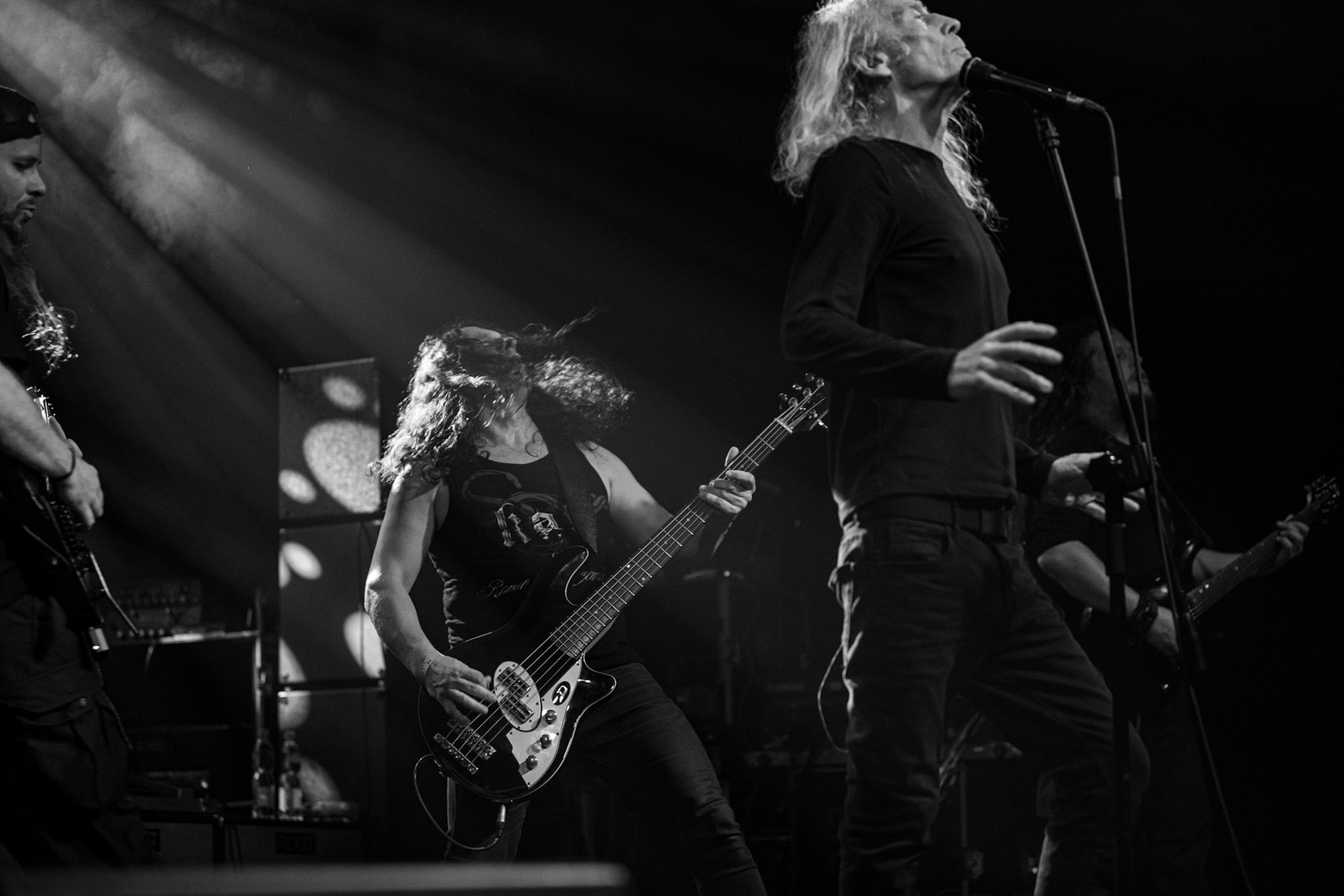 12.09.2021 - KAT i Roman Kostrzewski - koncert "Do zobaczenia w piekle" Wroclaw, Centrum Koncertowe A2.  Roman Kostrzewski – wokalJacek Nowak – perkusjaKrzysztof Pistelok – gitaraJacek Hiro – gitaraMichal Laksa – basGościnnie: Adam „Nergal” Darski (Behemoth)Piotr „Peter” Wiwczarek (Vader),Tomasz „Titus” Pukacki (Acid Drinkers)Adrian „Fred” Frelich (Dragon)Krzysztof „Fazi” Oset (ex-Kat)Piotr „Mancover” Mańkowski (Wolf Spider)Wacław „Vogg” Kiełtyka (Decapitated)Marek „Spider” Pająk (Vader)Jarek „Gronos” Gronowski (Dragon, ex-Kat)Paweł „Baitel” Pasek (Decapitated) Piotr Radecki (ex-Kat &amp; Roman Kostrzewski)fot. Andrzej kaziq Wasilkiewicz