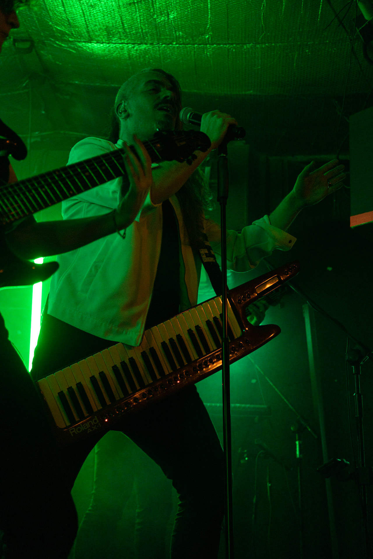 13.09.2022 VOYAGER - Warsaw pop/prog/power/rock/metal.Danny Estrin - Lead Vocals/Keys/Programming,Simone Dow - Guitars,Alex Canion - Bass/Backing Vocals,Scott Kay - Guitars,Ashley Doodkorte - Drums,Produkcja Knock Out Productions,Hydrozagadkafot. Andrzej Wasilkiewicz/kaziq.com