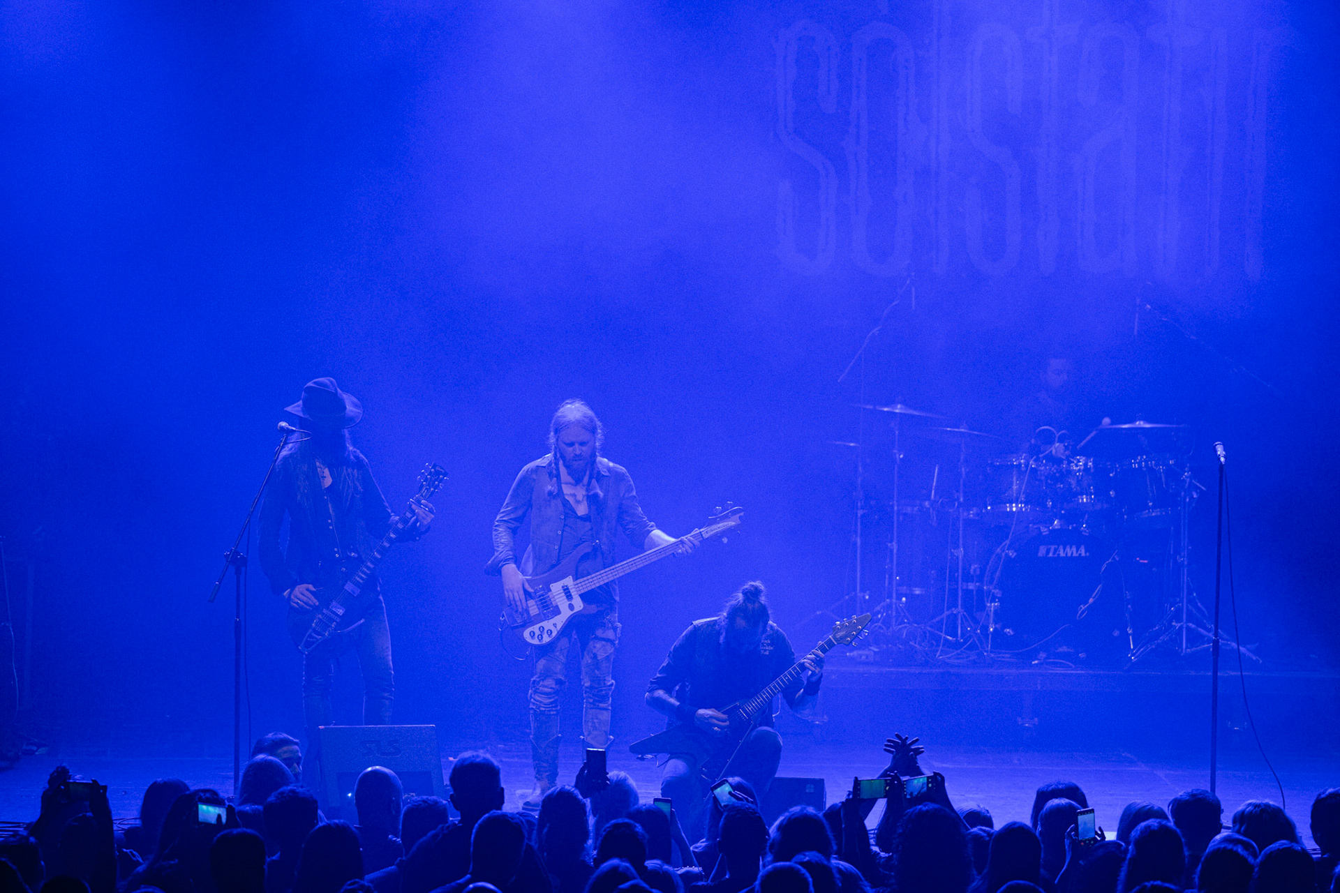 21.12.2019 Metalowa Wigilia 2019 w warszawskiej Progresji. Headliner wieczoru
koncert zespołu Sólstafir, islandzki postmetal.
Massive Music 
fot. Andrzej Wasilkiewicz/REPORTER