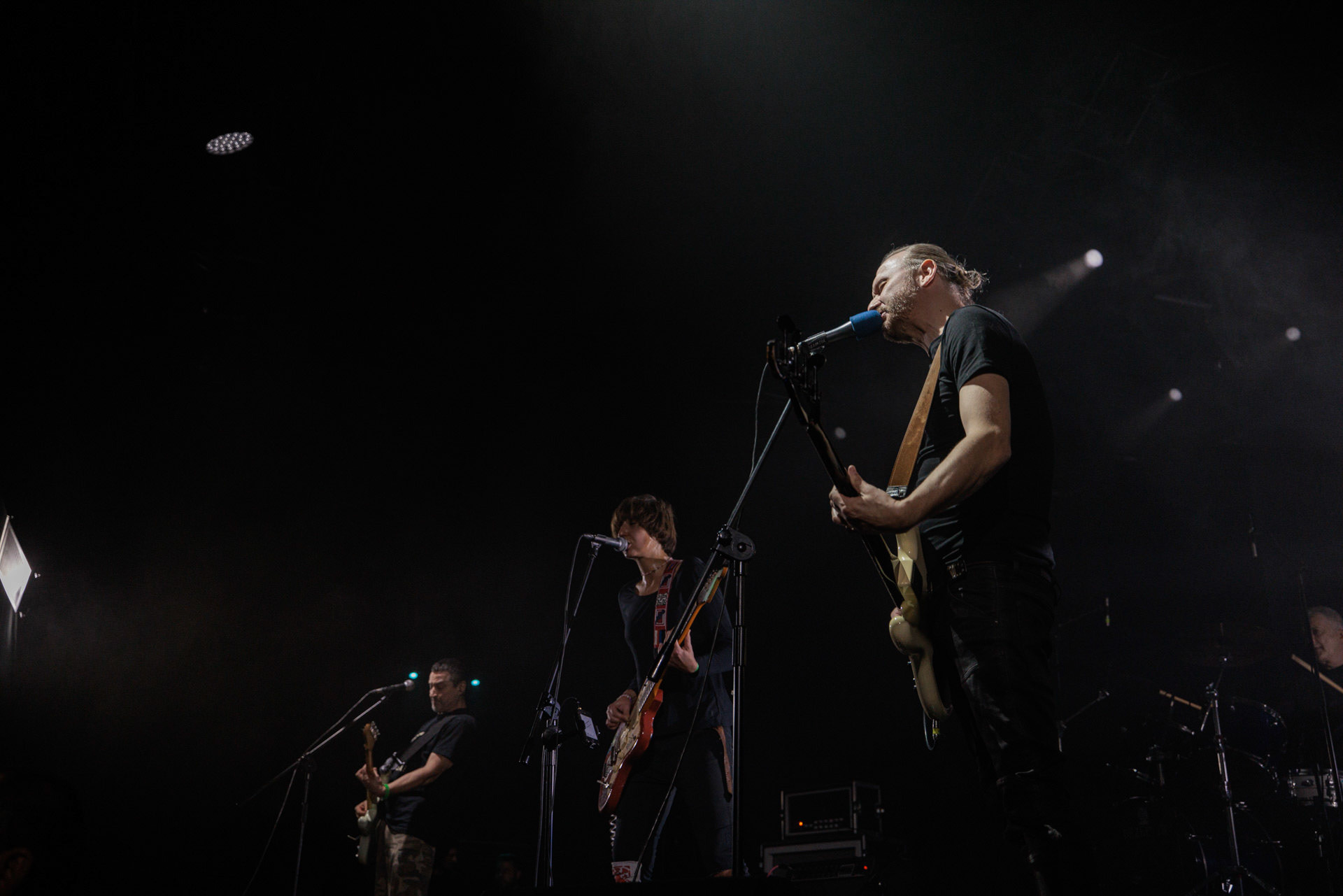 16.11.2021 Dezerter - 40 lecie,koncert Warszawa Palladium. N/z Robert Robal Matera gitara, N/z Krzysiek Grabowski perkusja,N/zJacek Chrzanowski bass, The Pau gitara, wokal,Dezerter, SS20, Punk, Punkrock, hardcore, rock.fot. Andrzej Wasilkiewicz/REPORTER