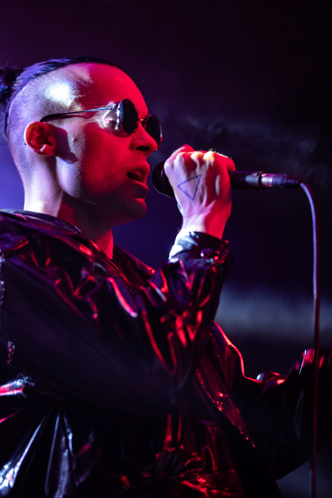 2.04.2019 Decadent Fun Club (Polska)  alternative post-punk, dark pop
Paveu Ostrovsky vocal, 
Jasiek Łukomski bass, 
Mateusz Gągol synths, 
Kamil Cegiełka drums,
klub Kwadrat,
Knock Out Productions,