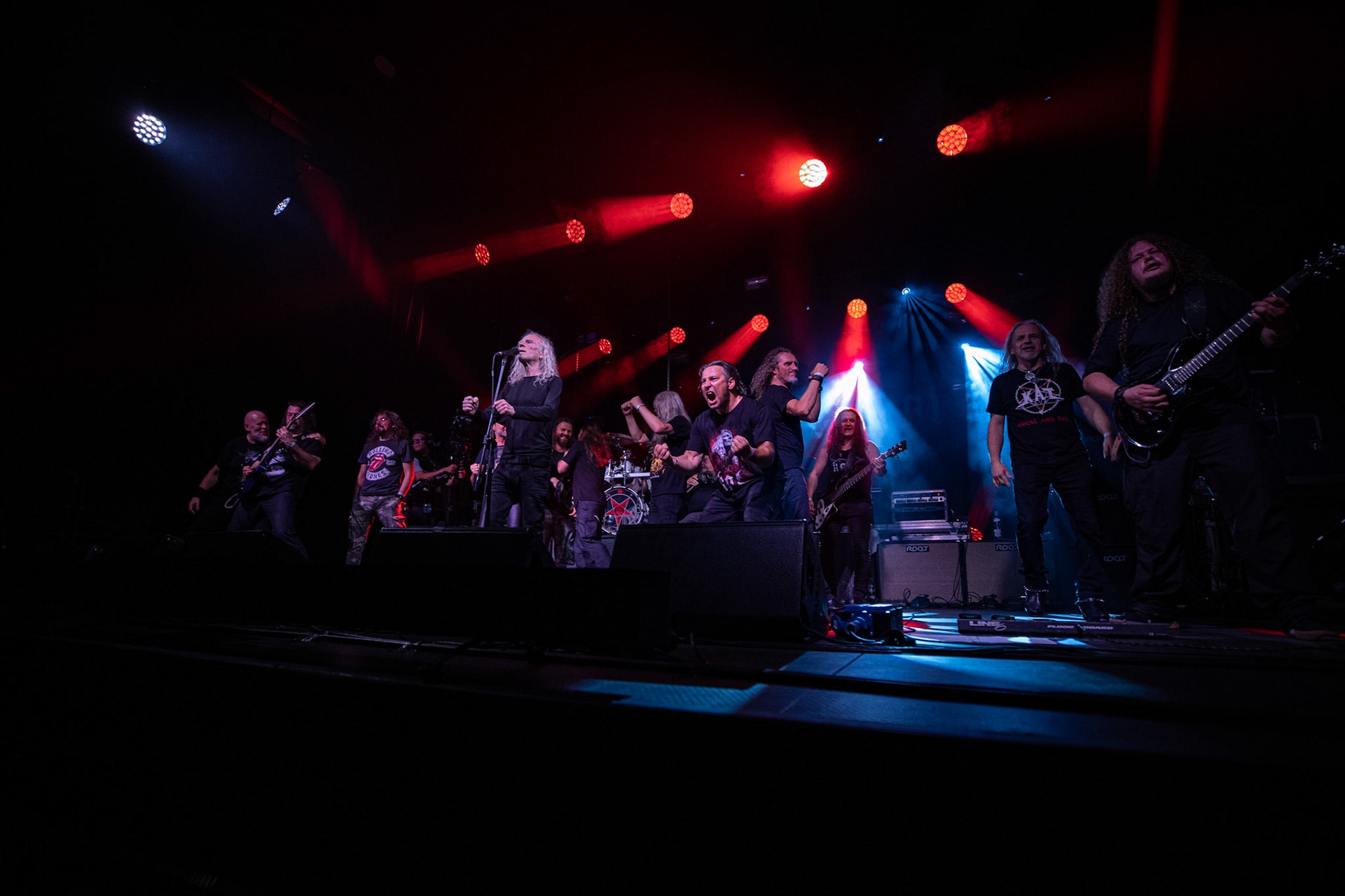 12.09.2021 - KAT i Roman Kostrzewski - koncert "Do zobaczenia w piekle" Wroclaw, Centrum Koncertowe A2.  Roman Kostrzewski – wokalJacek Nowak – perkusjaKrzysztof Pistelok – gitaraJacek Hiro – gitaraMichal Laksa – basGościnnie: Adam „Nergal” Darski (Behemoth)Piotr „Peter” Wiwczarek (Vader),Tomasz „Titus” Pukacki (Acid Drinkers)Adrian „Fred” Frelich (Dragon)Krzysztof „Fazi” Oset (ex-Kat)Piotr „Mancover” Mańkowski (Wolf Spider)Wacław „Vogg” Kiełtyka (Decapitated)Marek „Spider” Pająk (Vader)Jarek „Gronos” Gronowski (Dragon, ex-Kat)Paweł „Baitel” Pasek (Decapitated) Piotr Radecki (ex-Kat &amp; Roman Kostrzewski)fot. Andrzej kaziq Wasilkiewicz