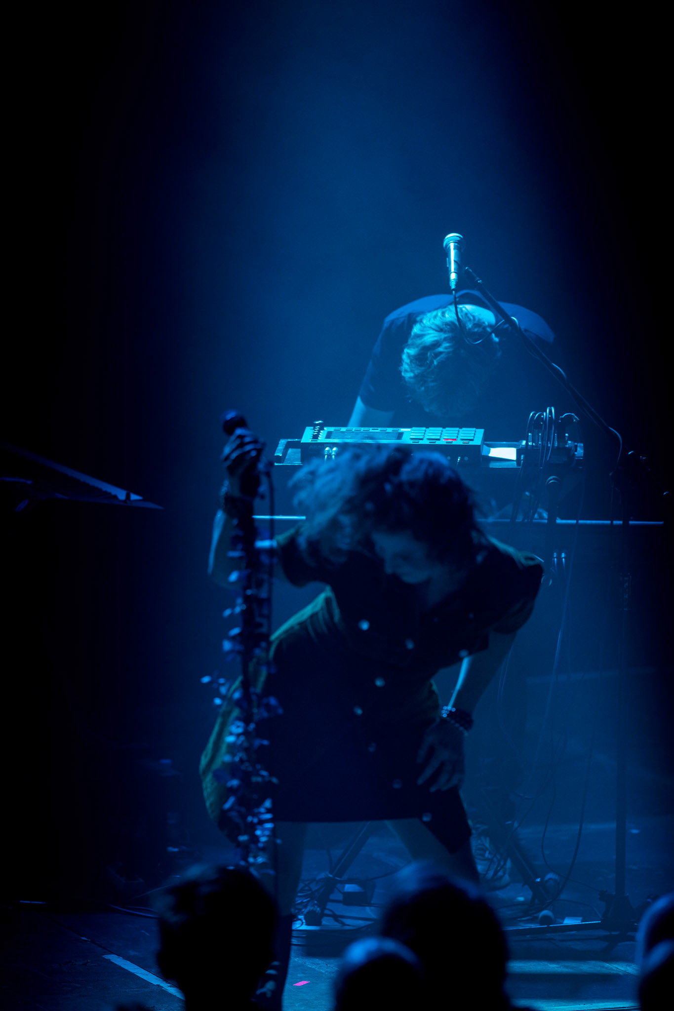 The Gathering: holenderska grupa rockowa, trasa The Gathering_30th Anniversary od doom-metalowego brzmienia z lat 90 po melodyjne i klimatyczne rejony rocka, trip-rock, post-rock, metalu, czy shoegaze. Koncert Warszawa Progresja, HQ44

The Gathering w składzie:
Silje Wergeland – wokal
Rene Rutten – gitara
Hans Rutten – perkusja
Frank Boeijen – klawisze
Hugo Prinsen Geerligs – bass
fot. Andrzej kaziq Wasilkiewicz/Reporter