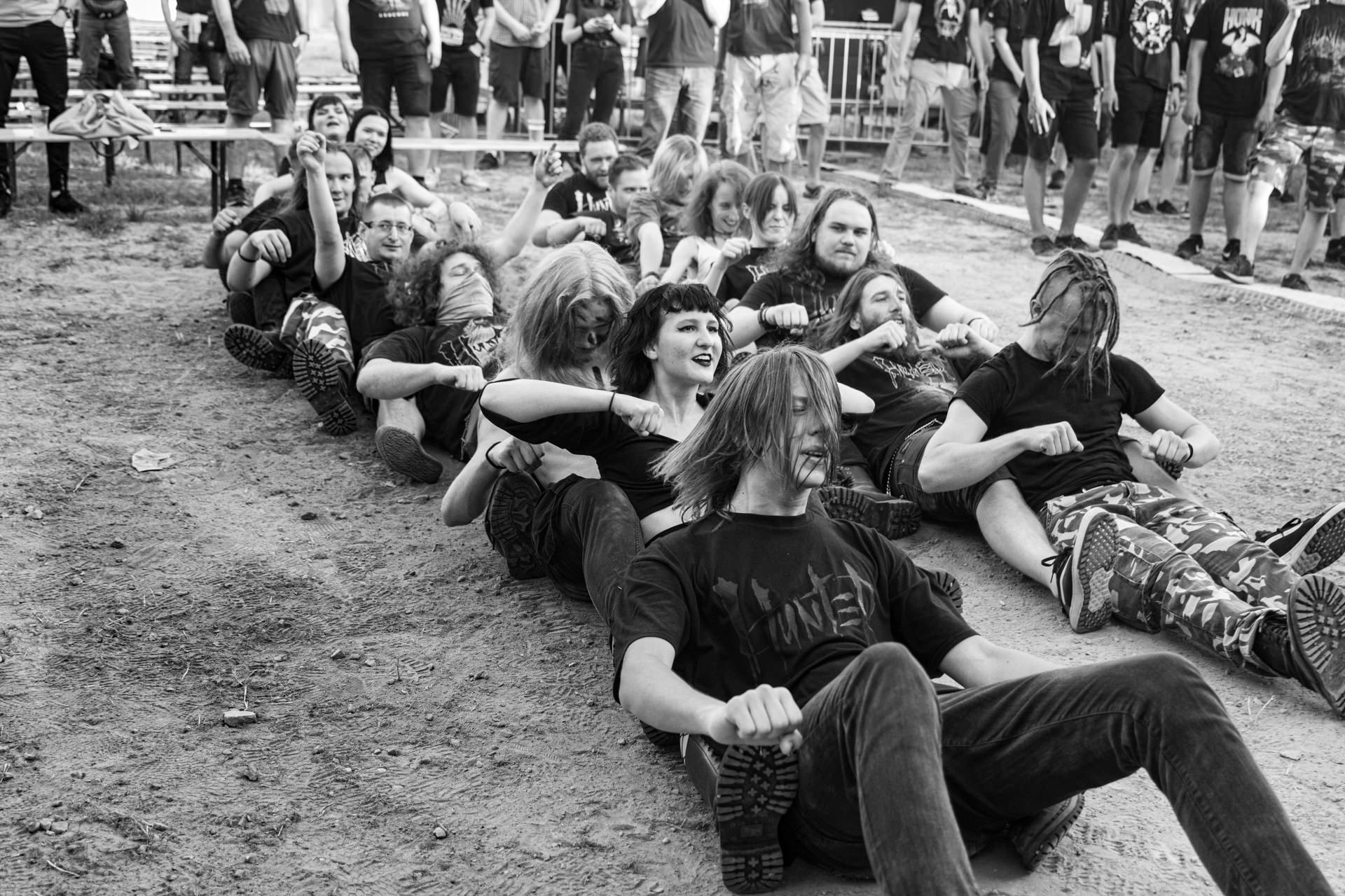 Hunter - postpandemoniczny koncert z okazji XXXV-lecia.Progresja - Gramy do Woli, Warszawa.Publicznosc Huntera. Letnia Scena Progresji.fot. Andrzej Wasilkiewicz/Reporter