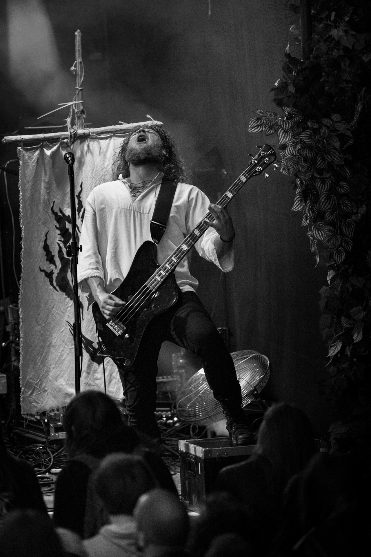 28.08.2021 Varmia - koncert, Warszawa klub REJS,Lato w Plenerze, Winiary Bookings,Lasota wokal, gitara,Cwiara wokal, bas,Emil perkusja,Piotr instrumenty perkusyjne, rog kozla, drewniana tuba, wokal, krivula i tagelharpa,Fot. Andrzej Wasilkiewicz/Reporter