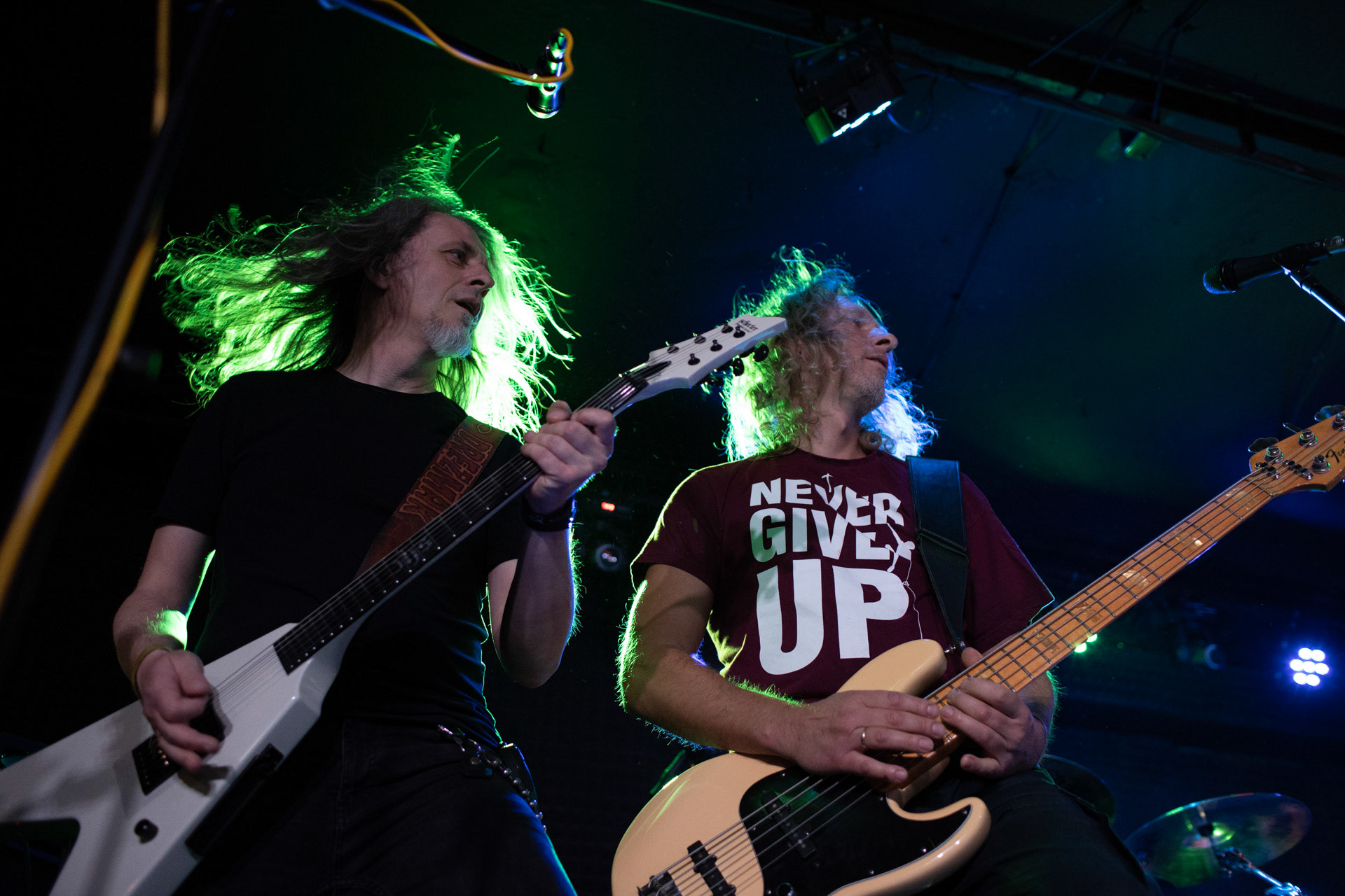 2Tm2,3 - Tymoteusz - koncert Warszawa Remont.n/z Robert Drezmak Drezek – gitara,n/z Krzysztof Dr Kmieta Kmiecik – gitara basowa,  wokal,Fot. Andrzej Wasilkiewicz/Reporter