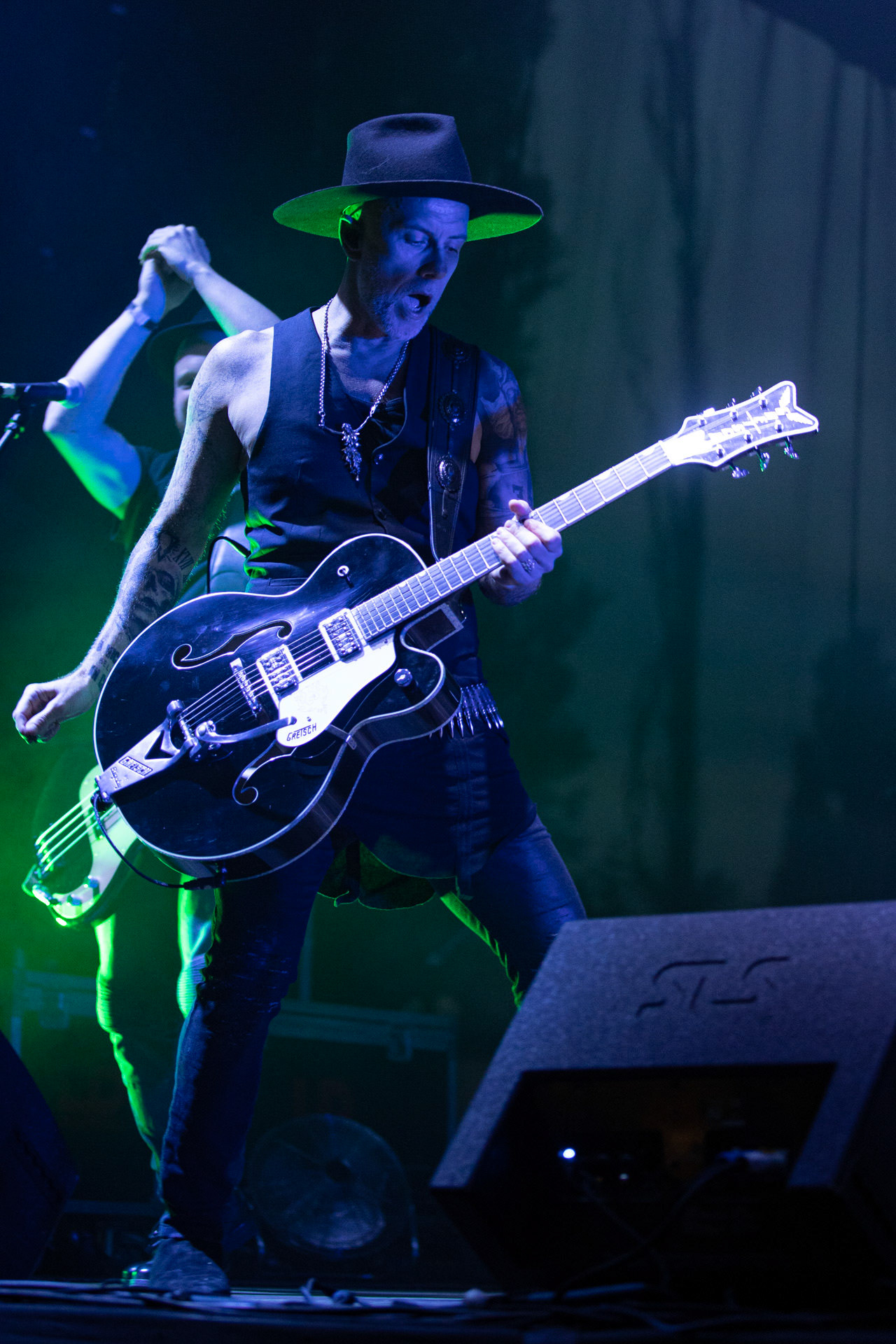 13.08.2021 koncert Me And That Man w Warszawie,Letnia scena Progresji, Gramy do Woli.n/z Adam Nergal Darski - gitara, wokal,Fot. Andrzej Wasilkiewicz/Reporter