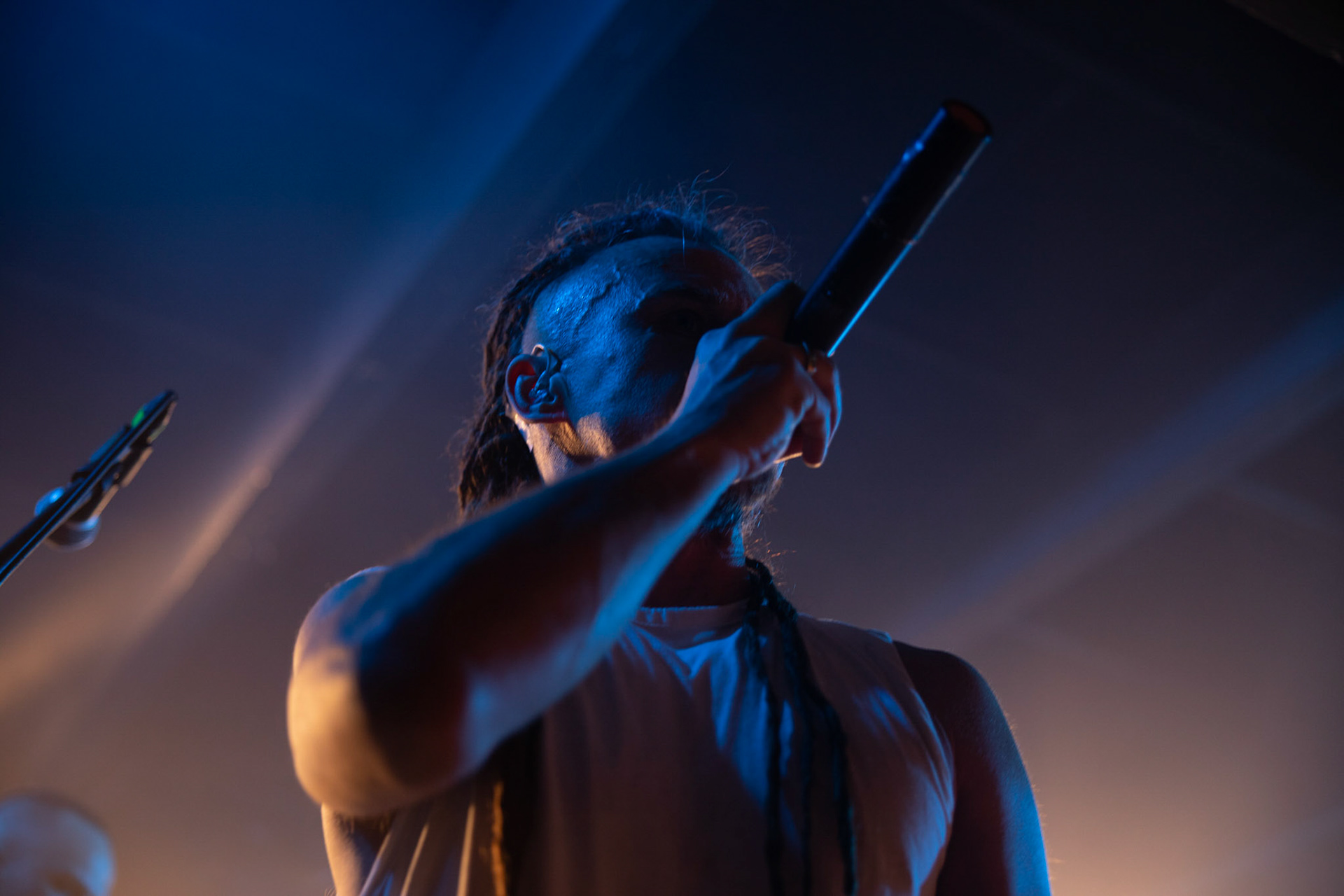 BLACK RIVER – rock, metal, punk, super grupa muzyków BEHEMOTH, DIMMU BORGIR, ROOTWATER, GEISHA GONER, HUNTER, VESANIA, NEOLITHIC.

Maciej Taff – wokal
Piotr „Kay” Wtulich – gitara
Artur „Art” Kempa – gitara
Tomasz „Orion” Wróblewski – bass
Dariusz „Daray” Brzozowski – perkusja
agencja Winiarybookings 
 fot. Andrzej Wasilkiewicz/Reporter