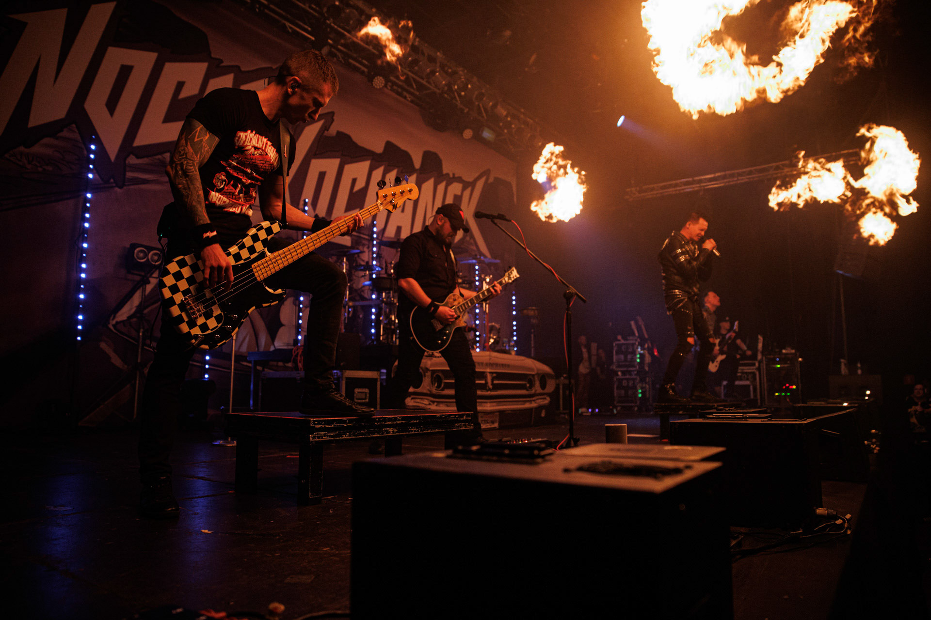 18.12.2021 Nocny Kochanek - Antysylwester Antyradia,18 lat klubu Progresja,Nocny Kochanek - koncert Warszawa,Progresja, Zdrajcy Metalu, klasyczny heavy metal, Alter Ego, Night Mistress.n/z Artur Pochwala – bas,Fot. Andrzej Wasilkiewicz/Reporter