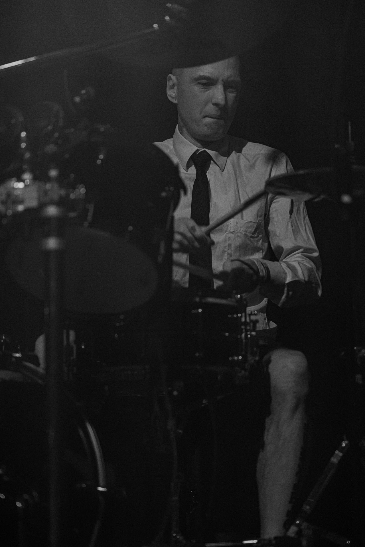 18.12.2021 Masturbator - Antysylwester Antyradia, 18 lat klubu Progresja,n/z Vithor/ growl-git, n/z Raefoth/bas, n/z Czaha/beki, n/z Mayhem/git,metal, blackmetal, thrashmetal, satanic old skull metal, fot. Andrzej Wasilkiewicz/Reporter